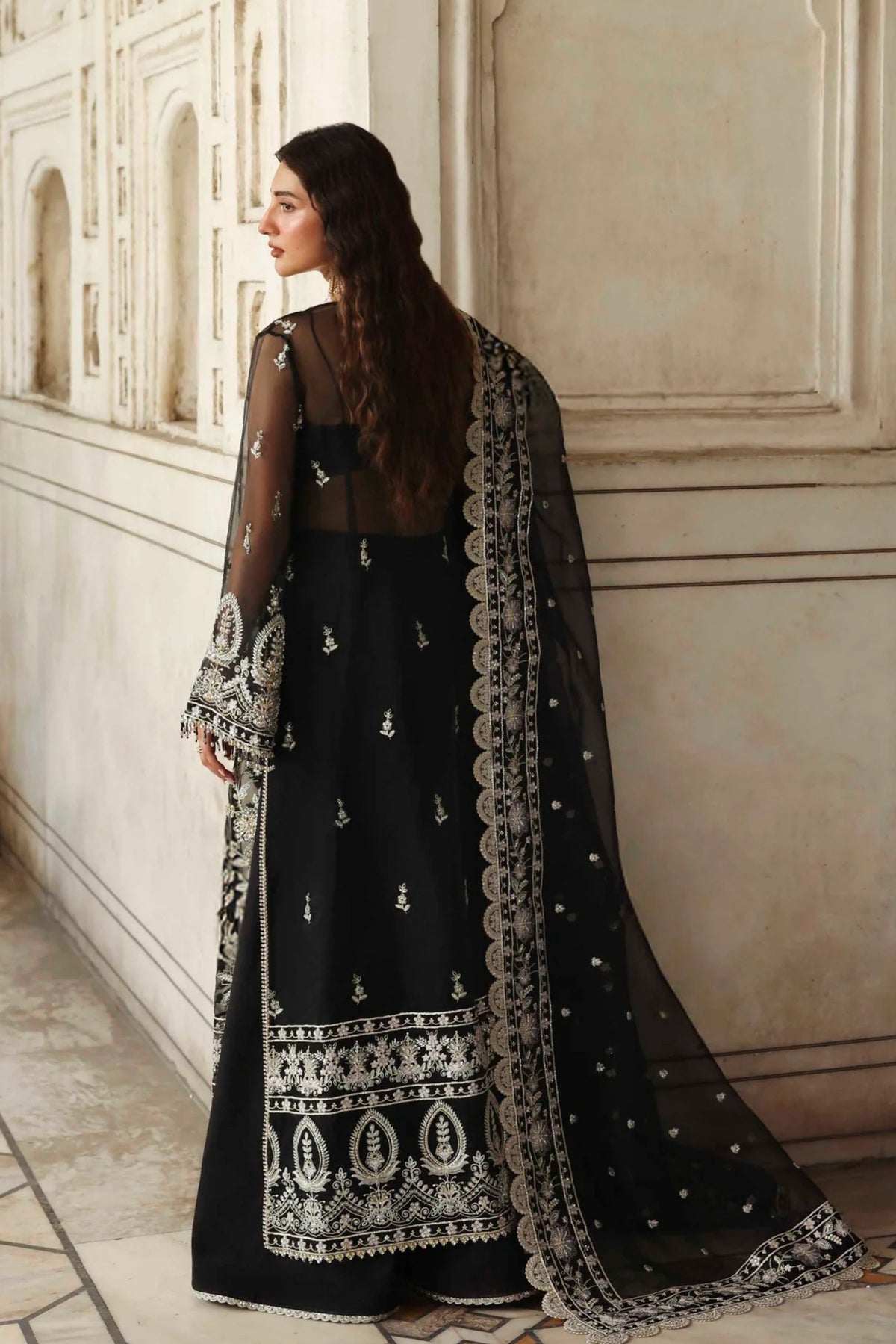 Pakistani Wedding Ensembles For Females