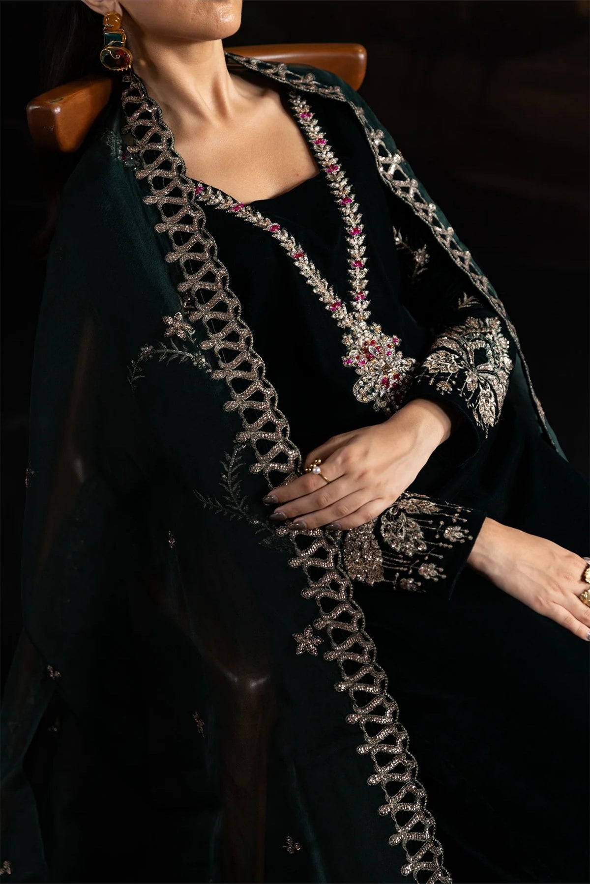 Women&#39;s Formal Velvet Outfit