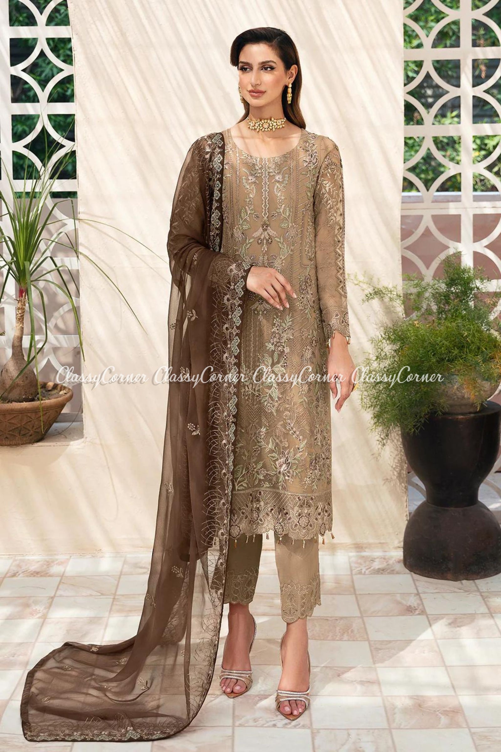 Women's Formal Wear For Pakistani Wedding 