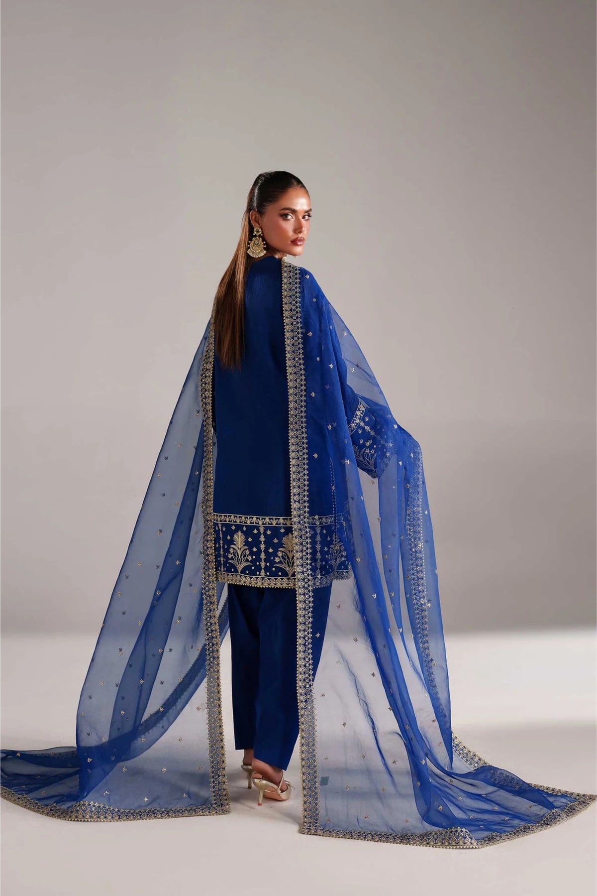 Buy Readymade Suits for Women 