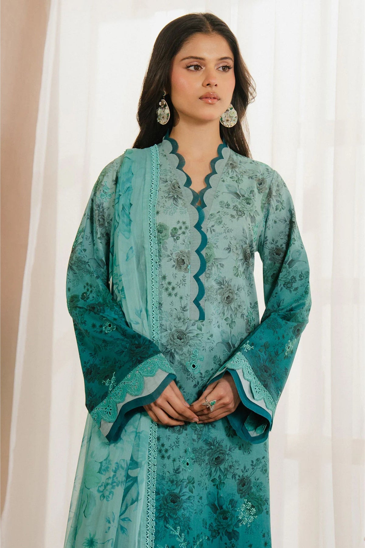 Pakistani Printed Lawn 3PC Suit