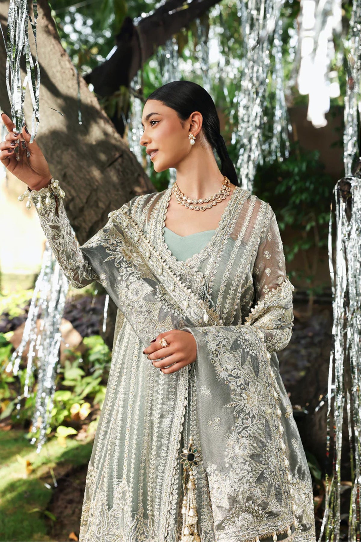 Pakistani Wedding Outfits For Ladies USA