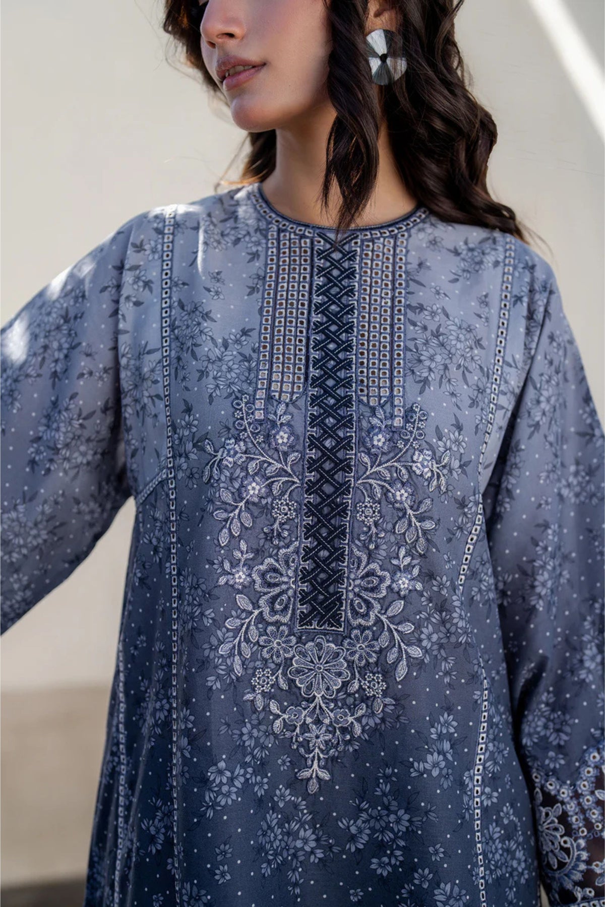 Pakistani Lawn Suits Online Sydney