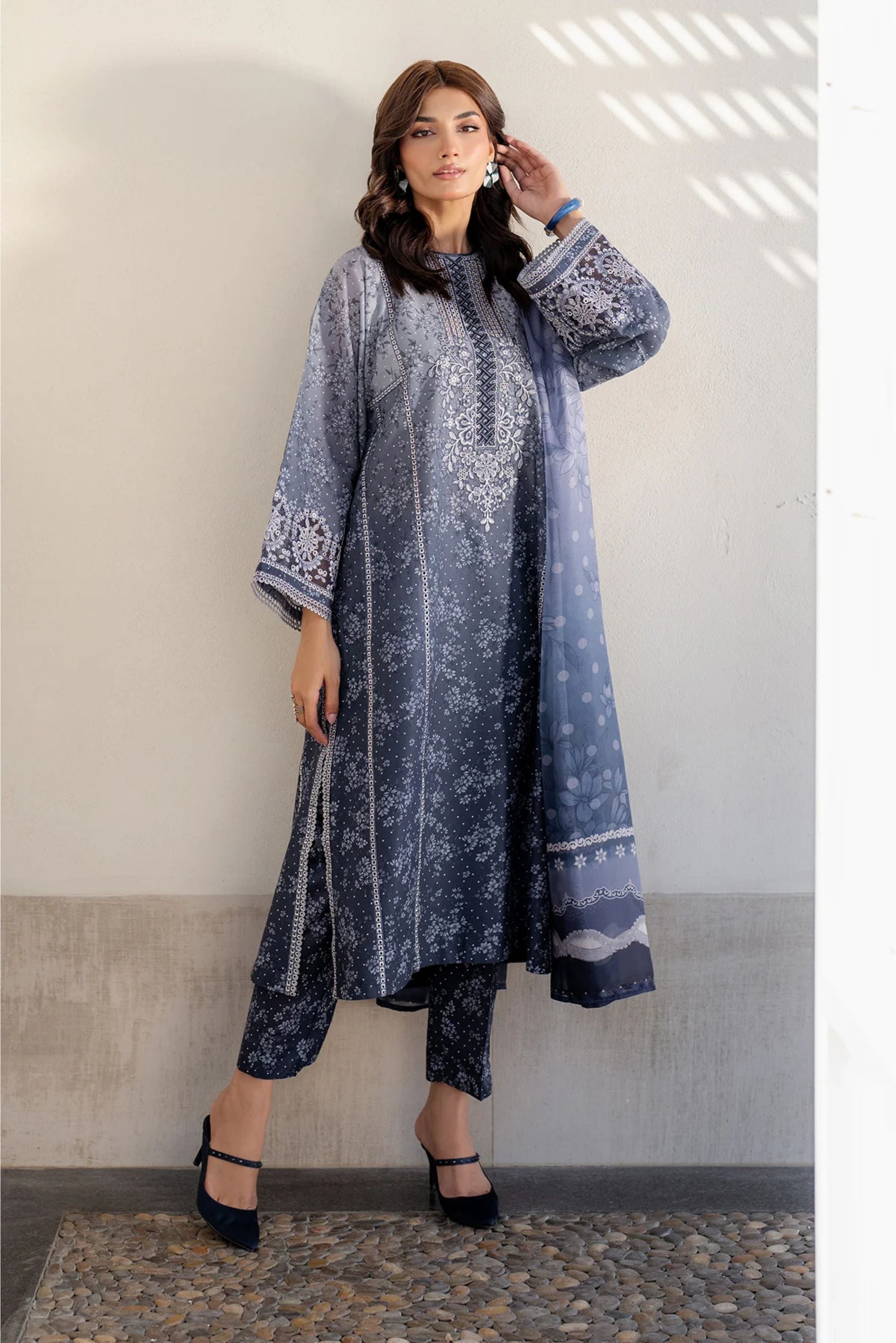 Pakistani Lawn Suits Online Sydney