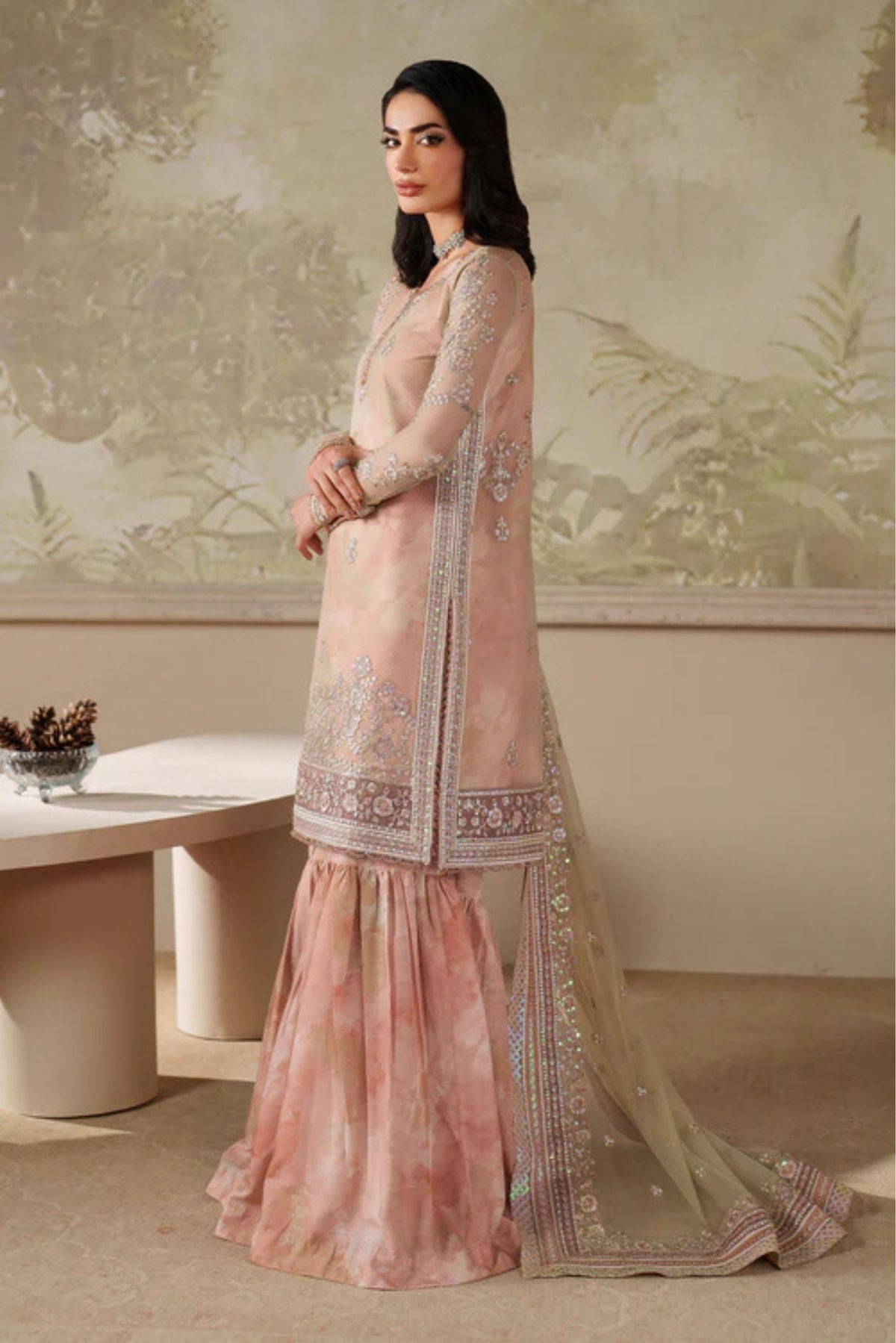 Modern Pakistani Wedding Outfits