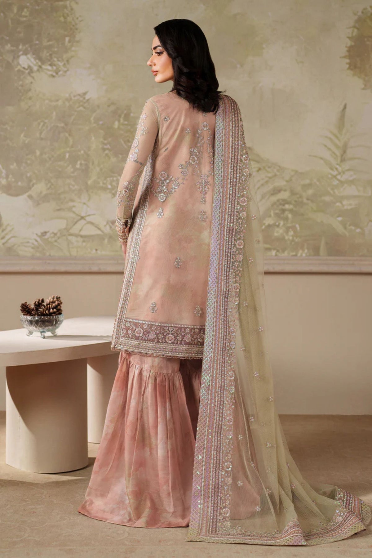 Modern Pakistani Wedding Outfits