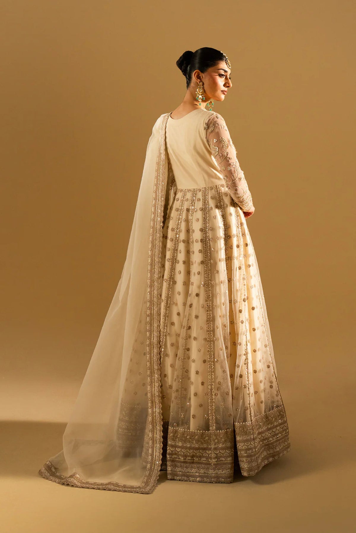 Pakistani Weddign Gowns For Women