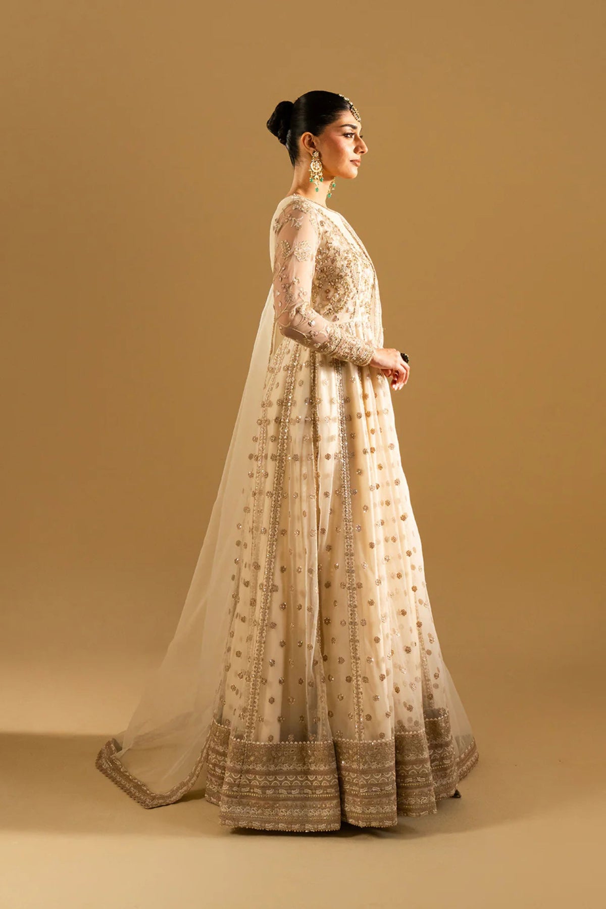 Pakistani Weddign Gowns For Women