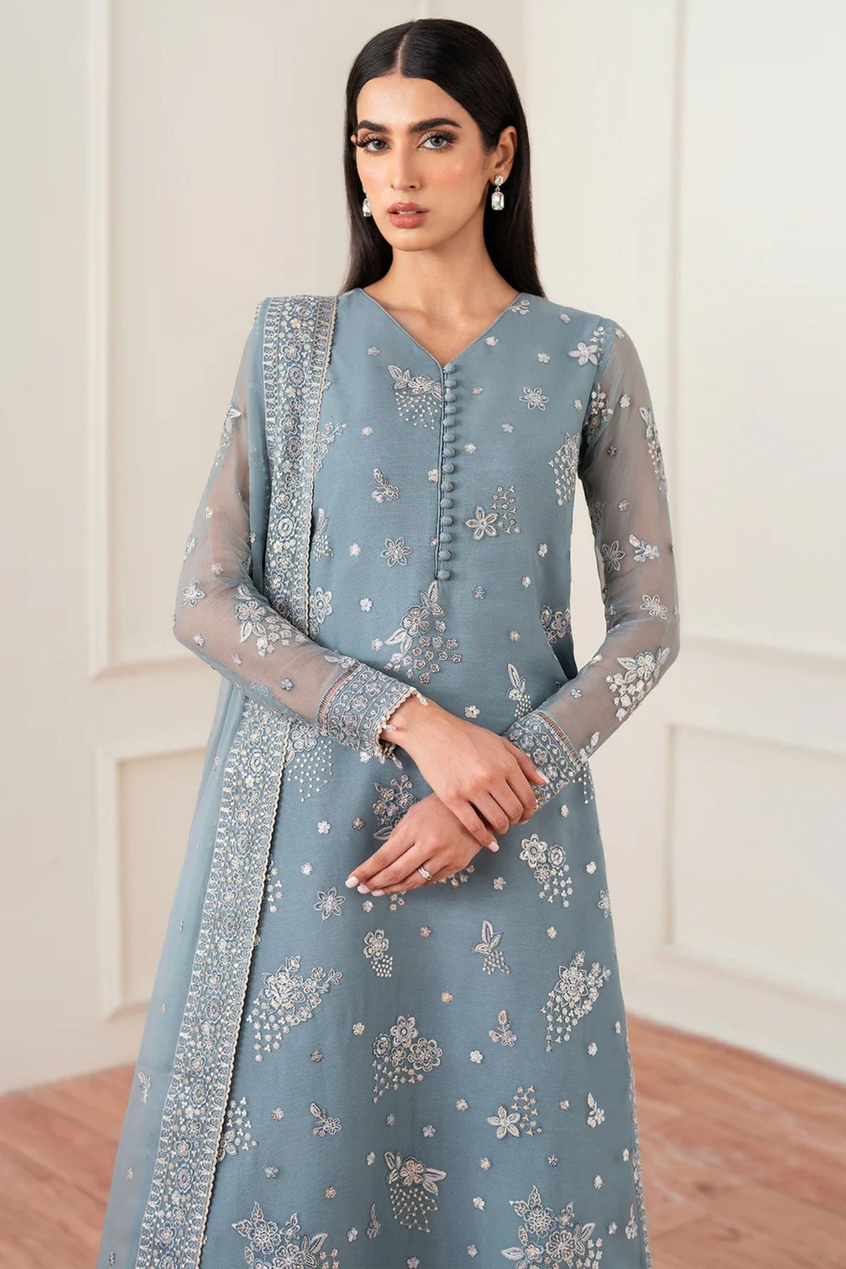 Formal Suits For Pakistani Wedding Function
