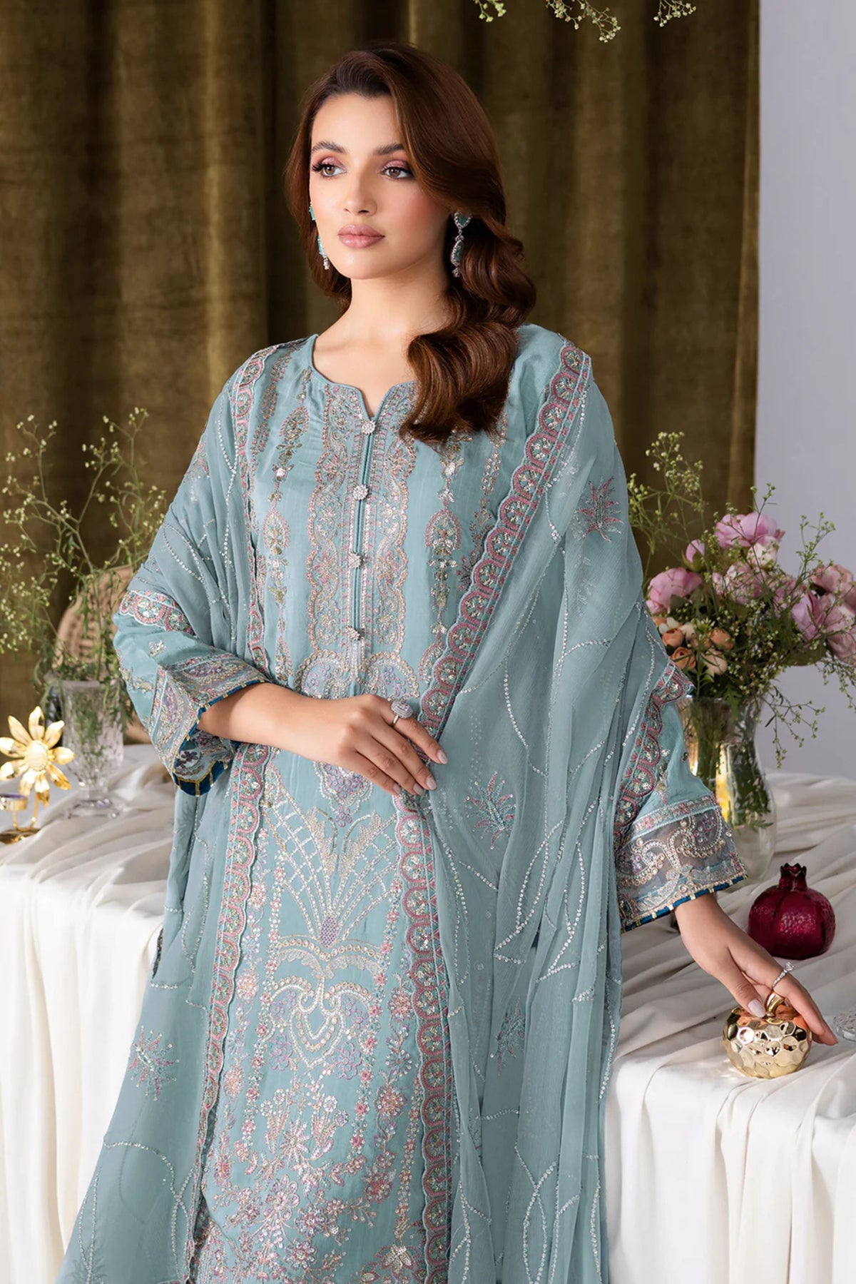 Pakistani Ladies Wedding Suits 