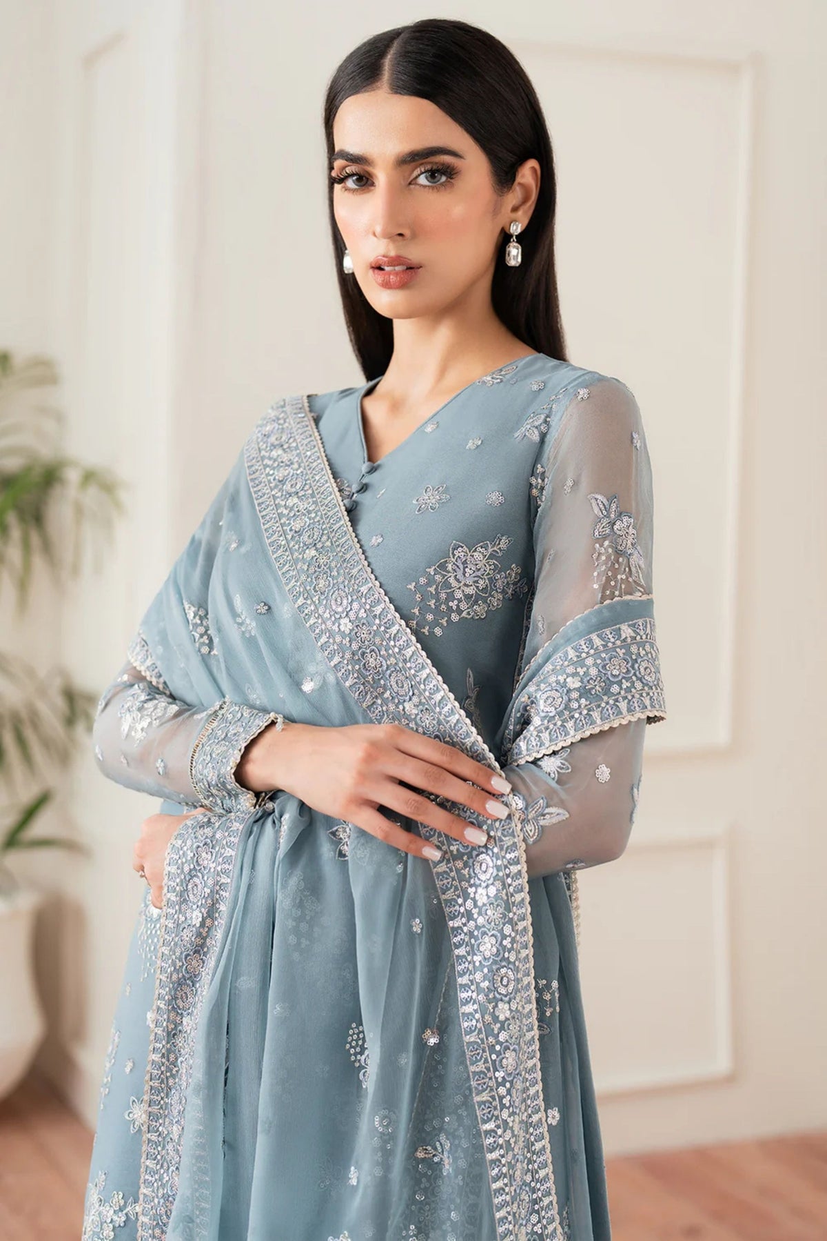 Formal Suits For Pakistani Wedding Function