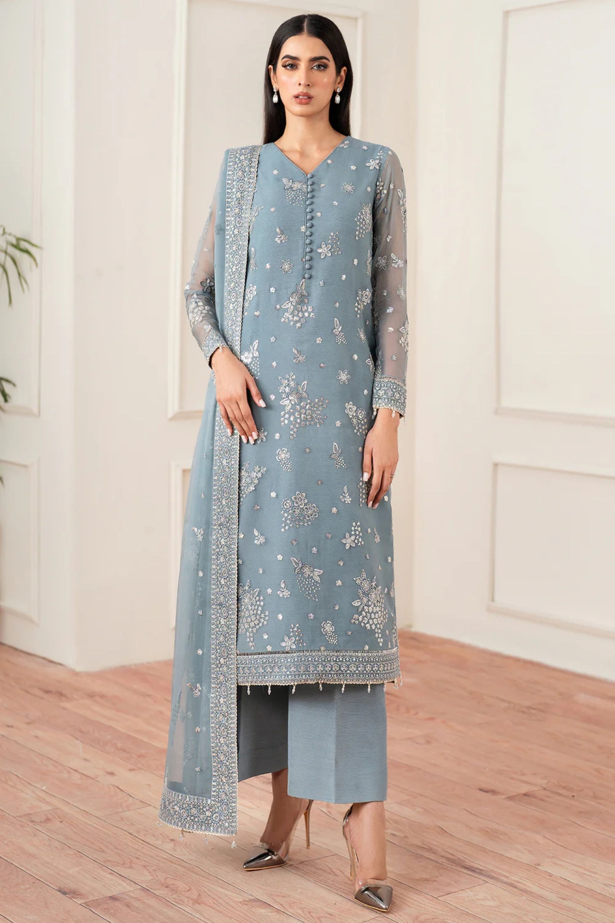 Formal Suits For Pakistani Wedding Function