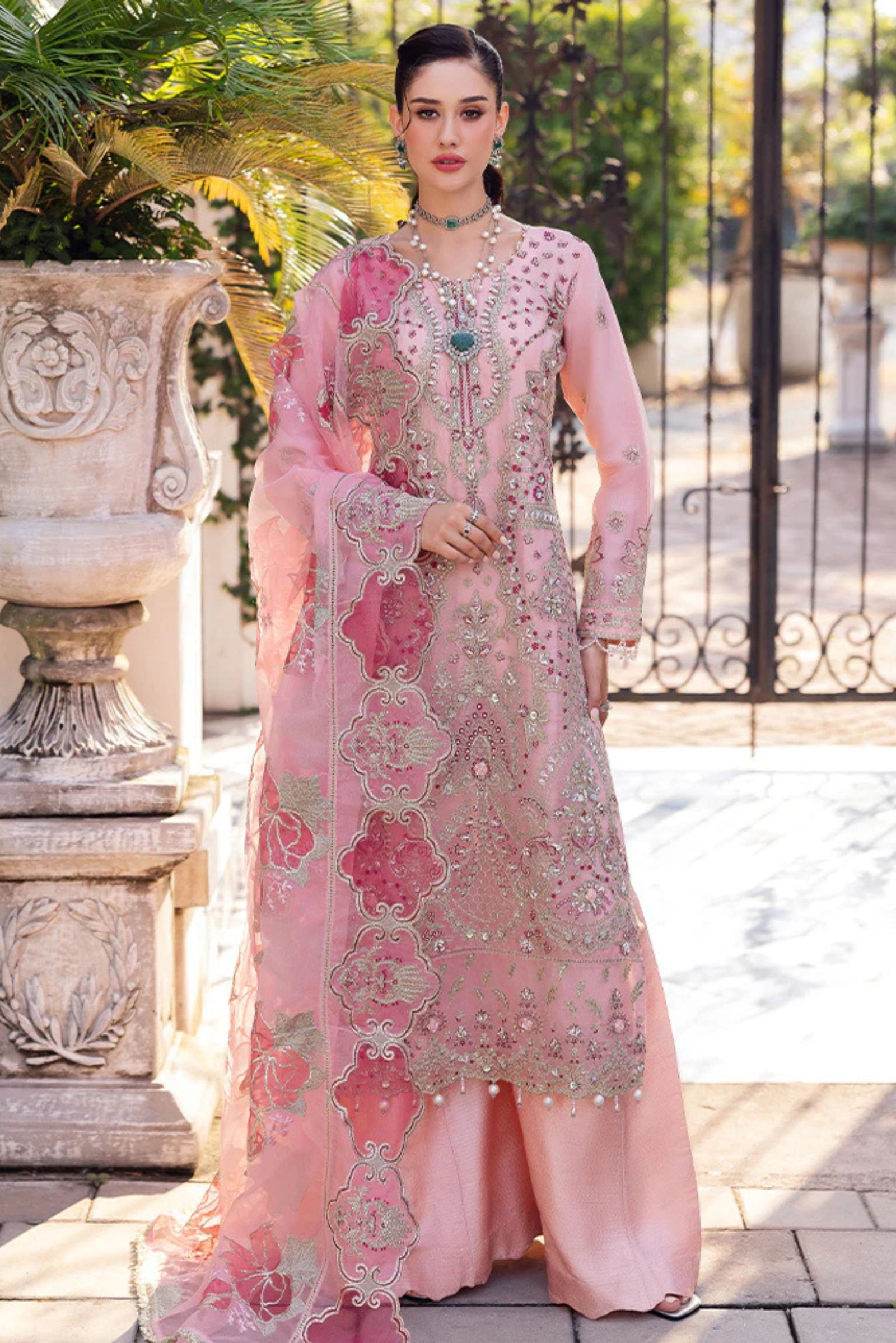 Pakistani Wedding Dresses For Ladies In Canberra AU