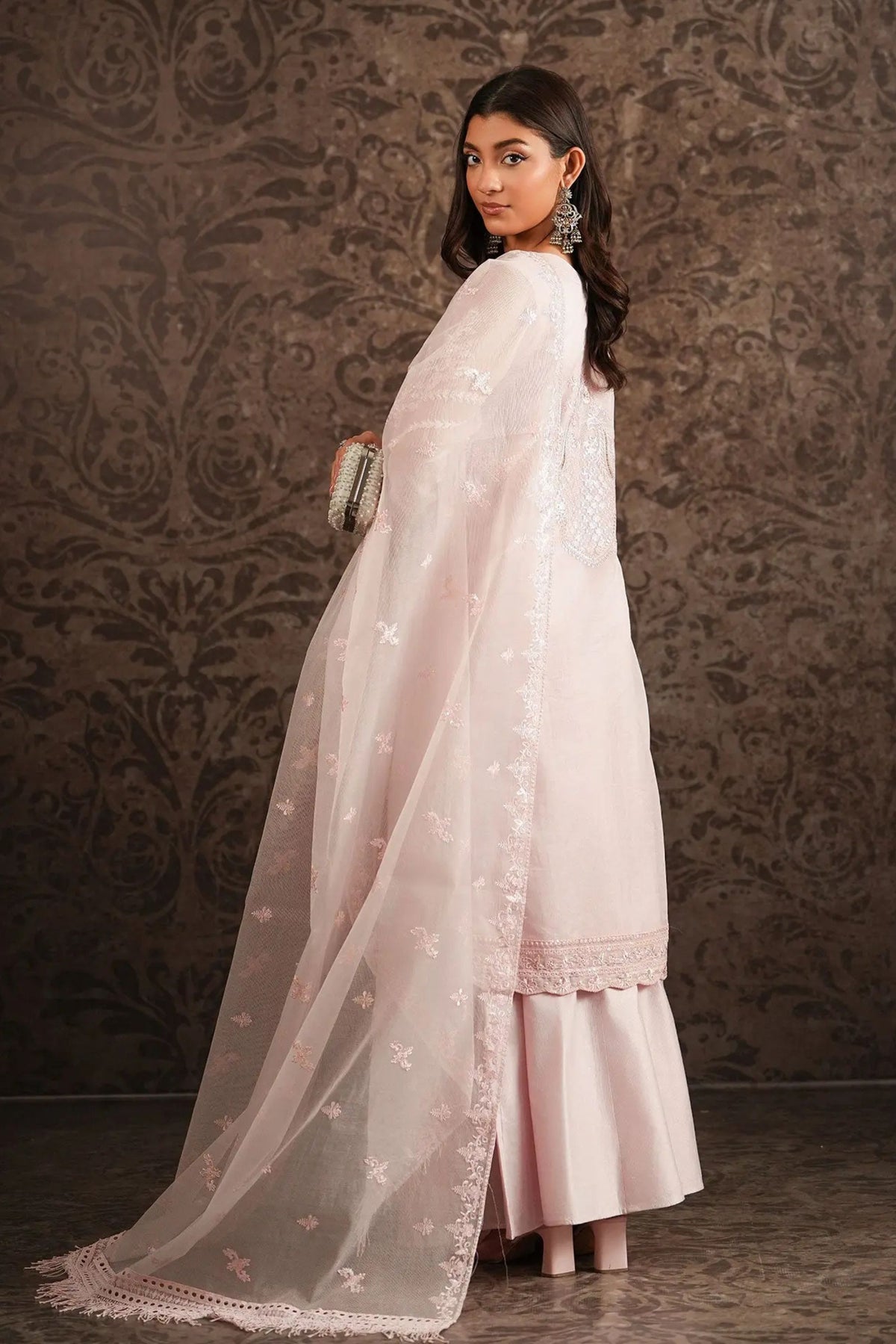 Pakistani Ladies Wedding Outfits Canberra