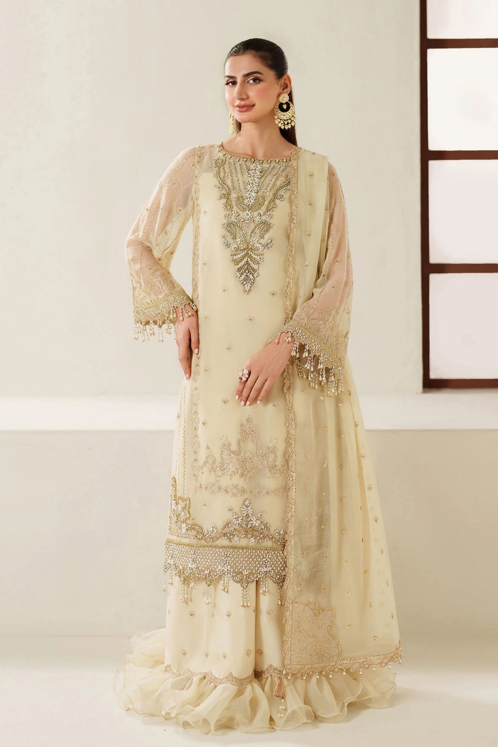 Trendy Wedding Guest Outfits | Women’s Collection 2025
