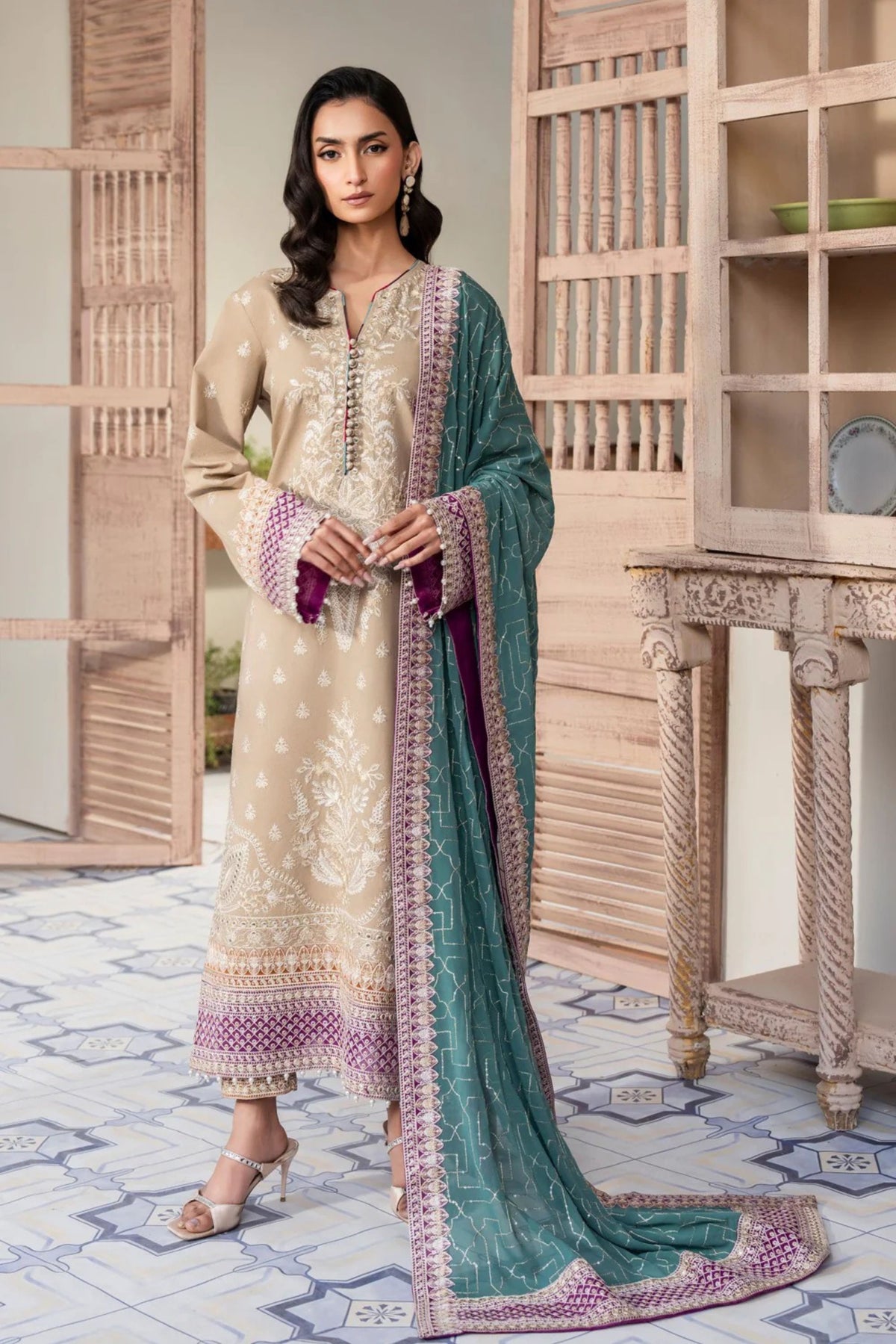 Pakistani Lawn Suits Online Sydney