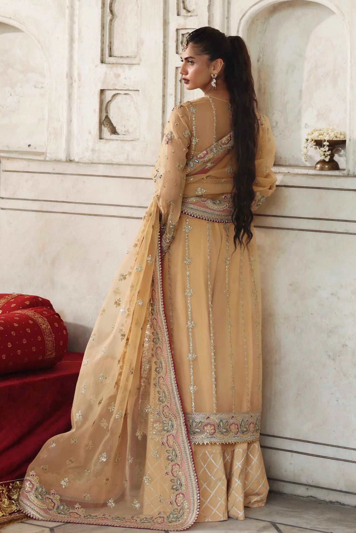 Pakistani Elegant Nikah Dresses 2025