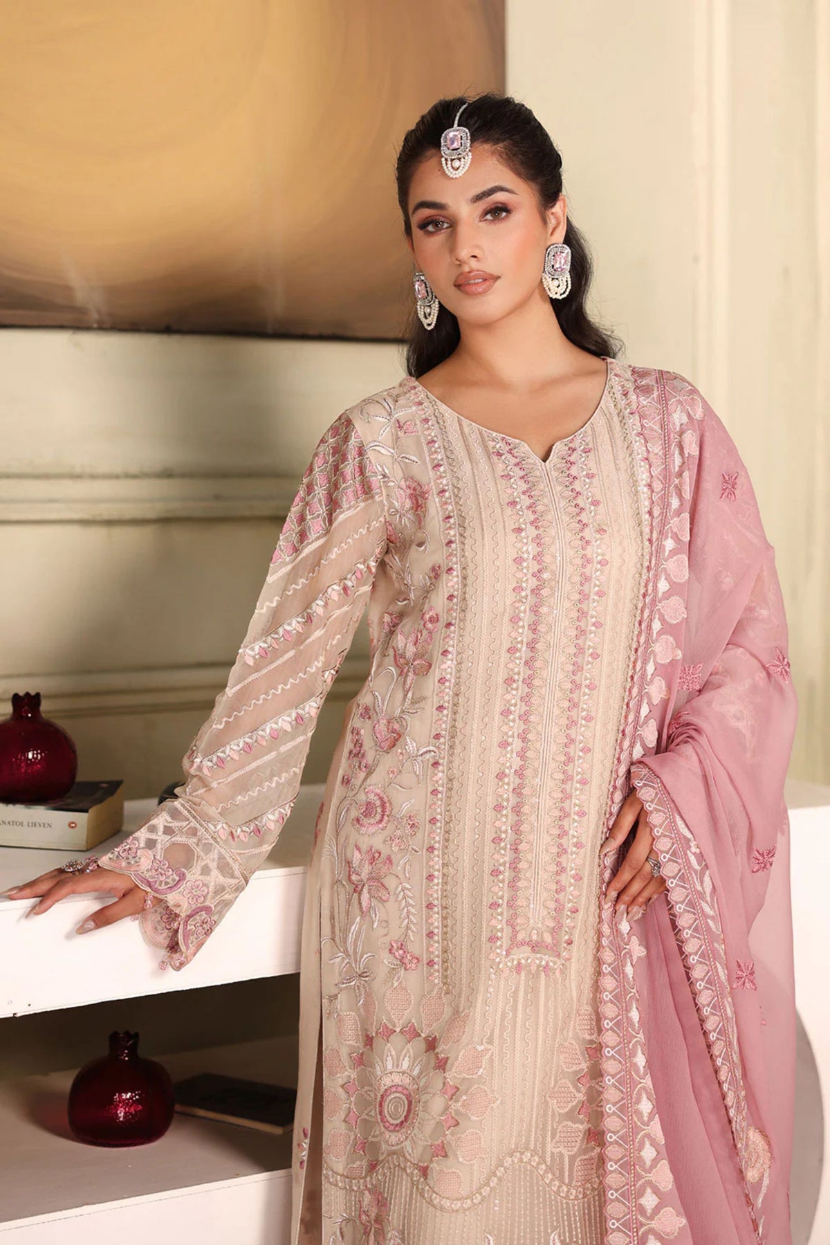 Guest Outfits To Attend Pakistani Wedding
