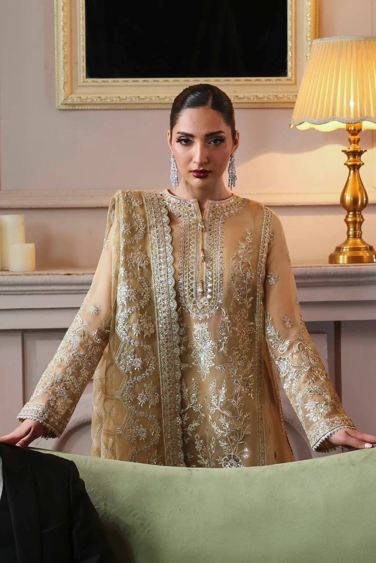 Pakistani Designer Wedding Outfits For Ladies