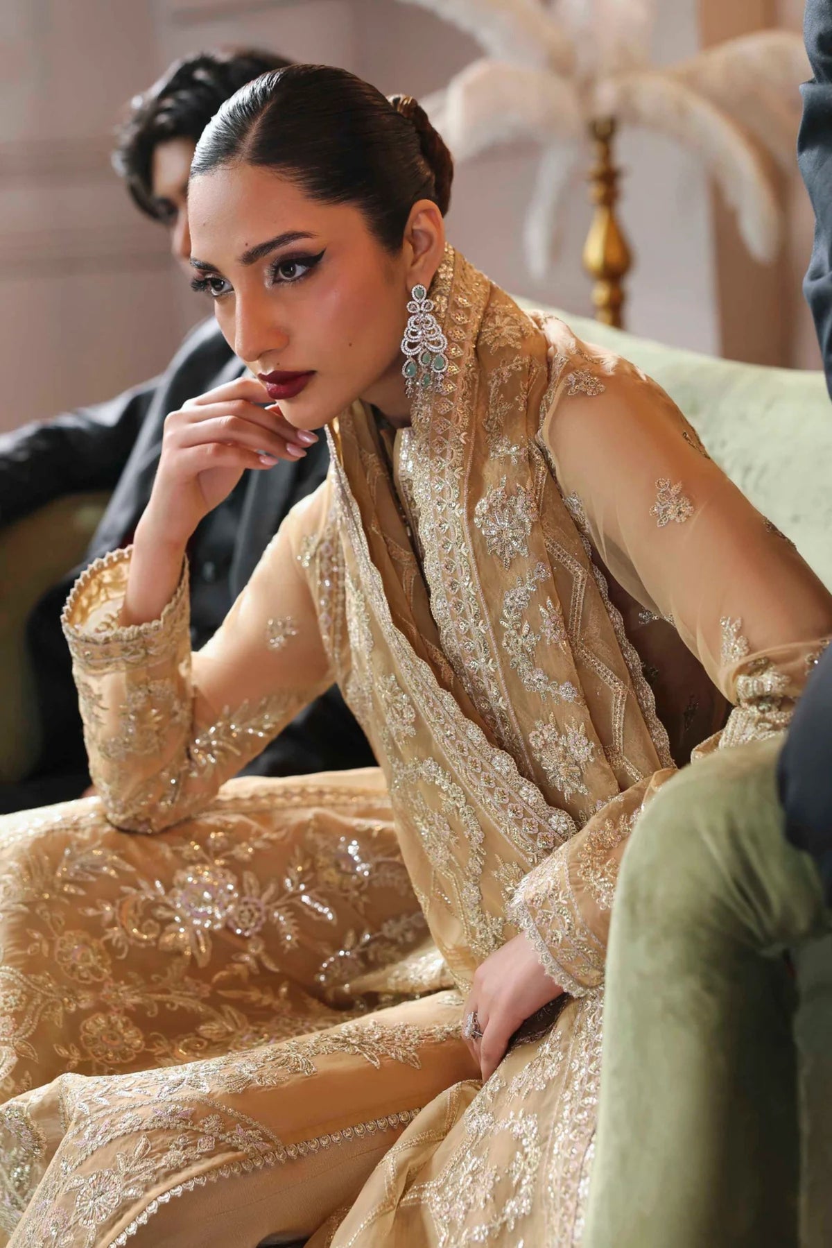 Pakistani Designer Wedding Outfits For Ladies