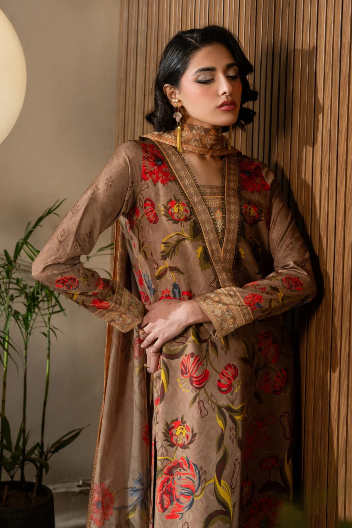Party wear Suits For Pakistani Wedding Function