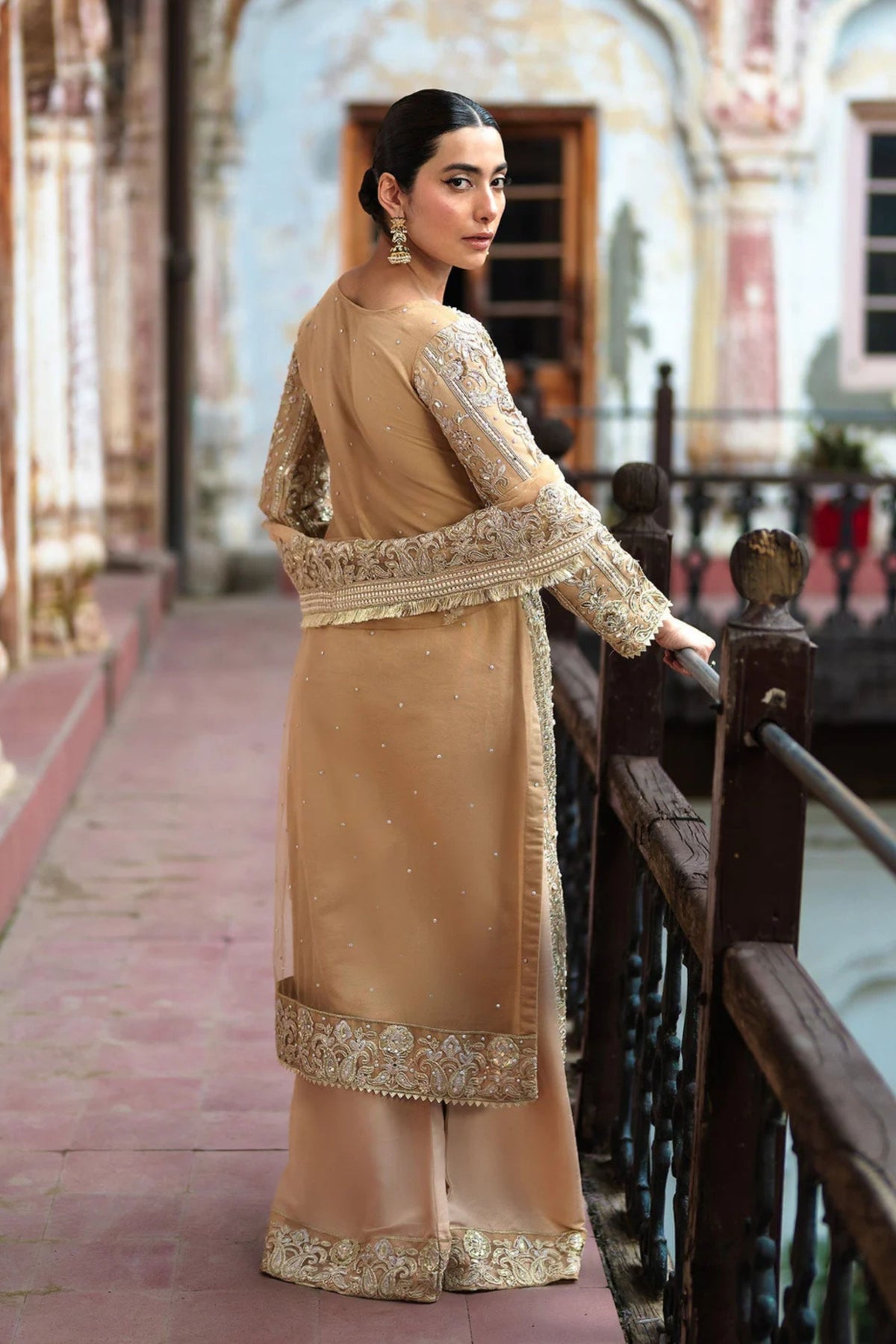 Pakistani Wedding Party Outfits In Brisbane