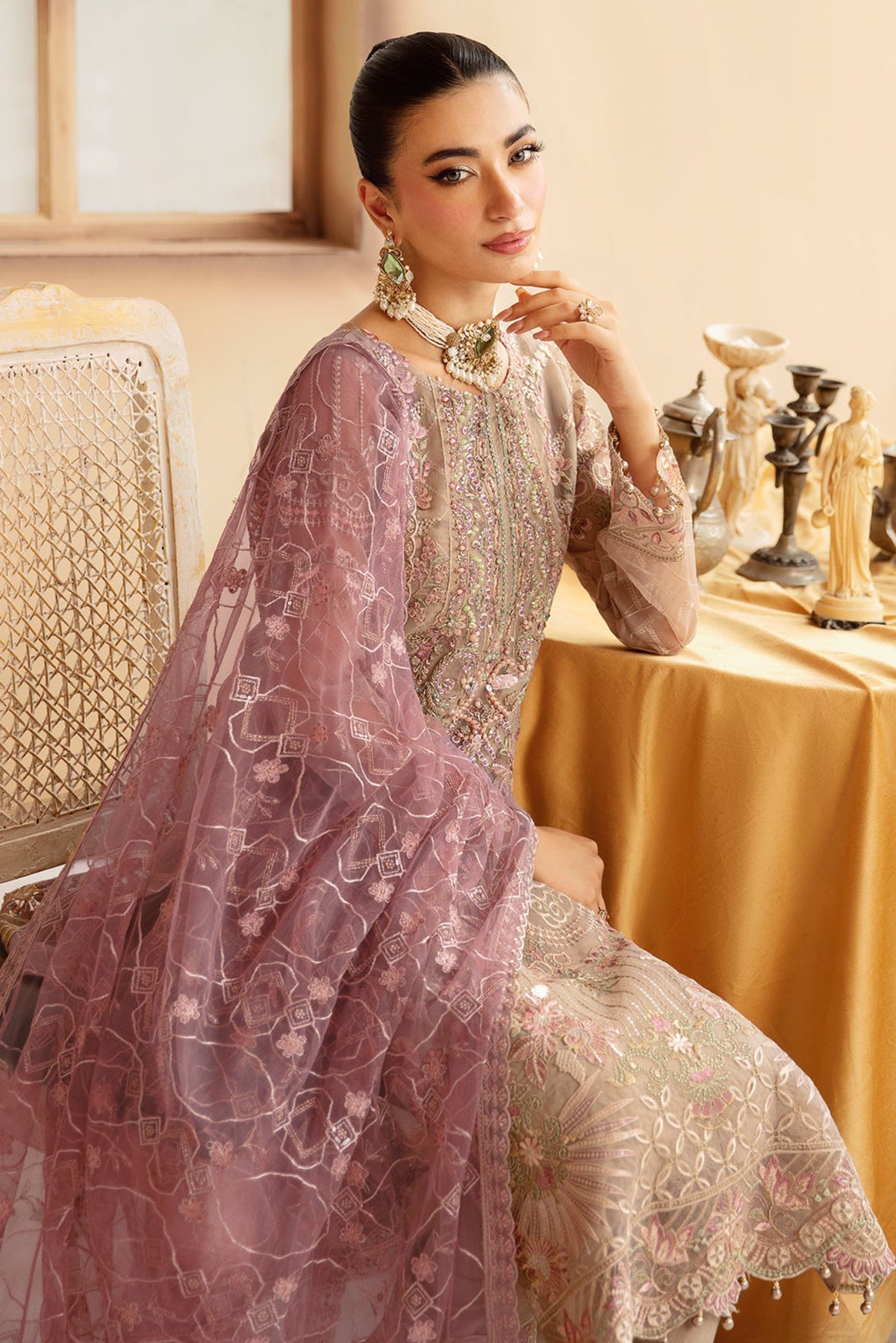 Traditional Pakistani Wedding Clothing 