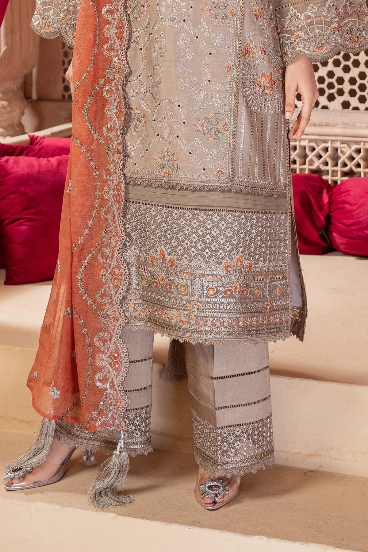 Pakistani Wedding Ensembles For Females