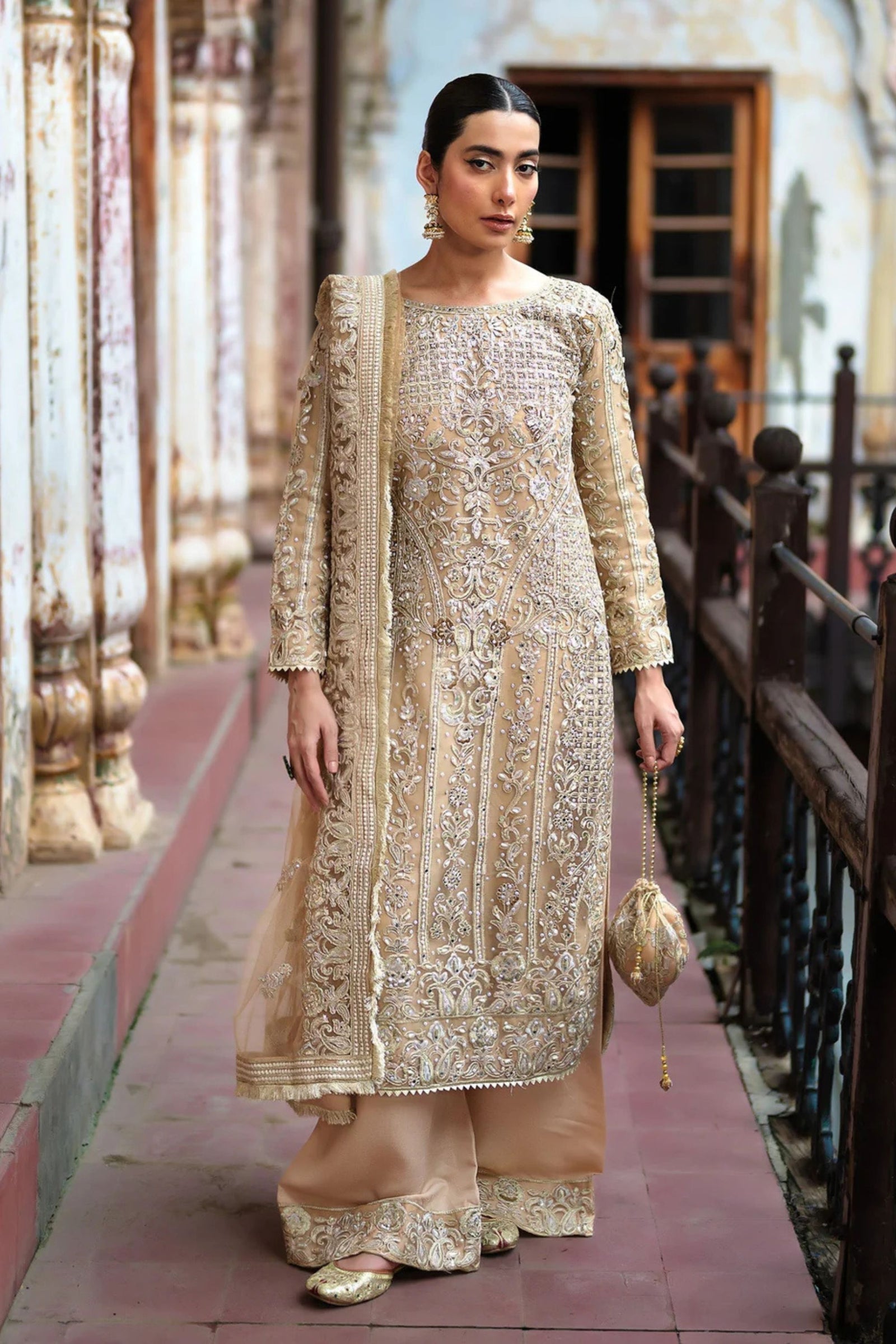 Pakistani Wedding Party Outfits In Brisbane