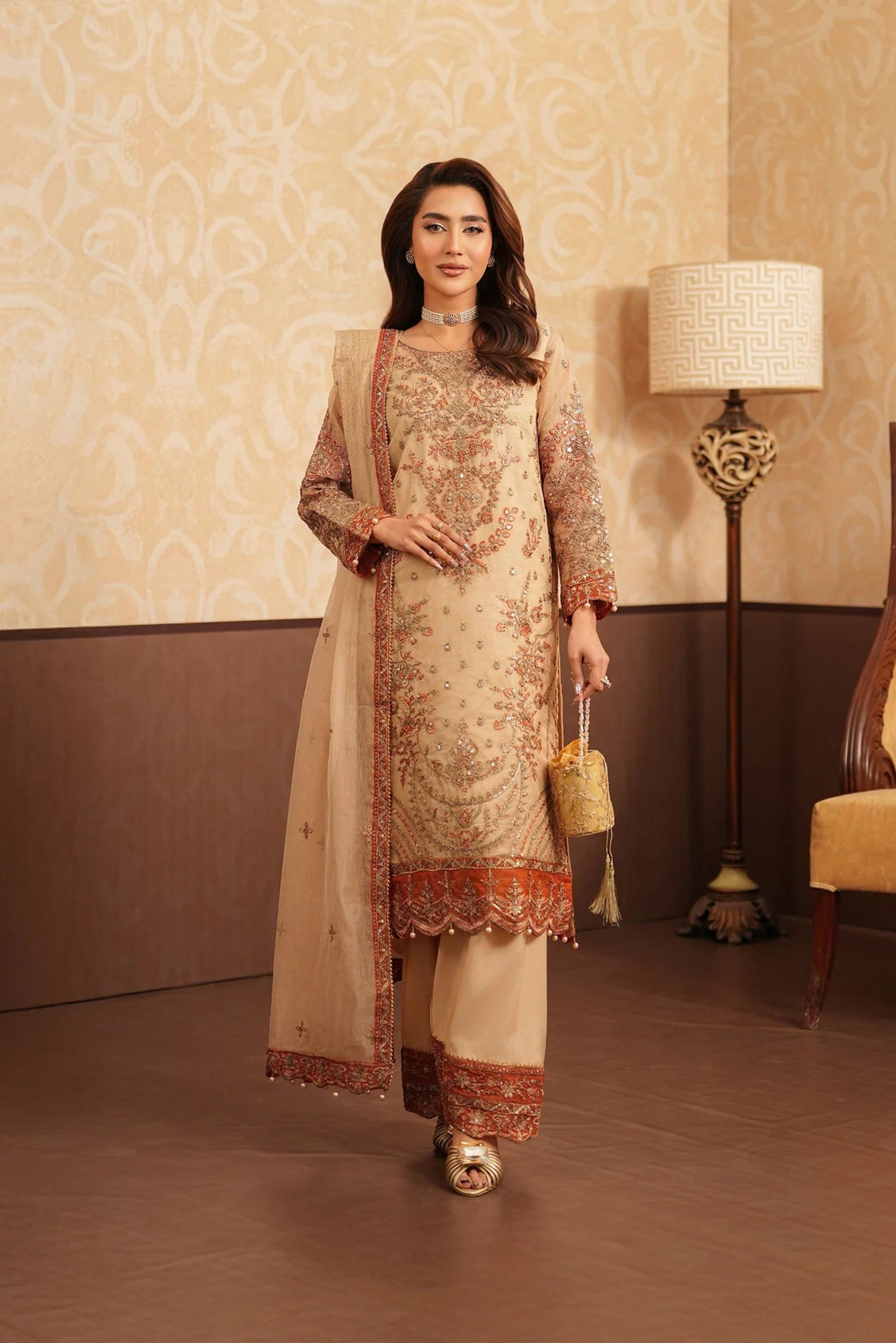 Pakistani Wedding Suits For Women
