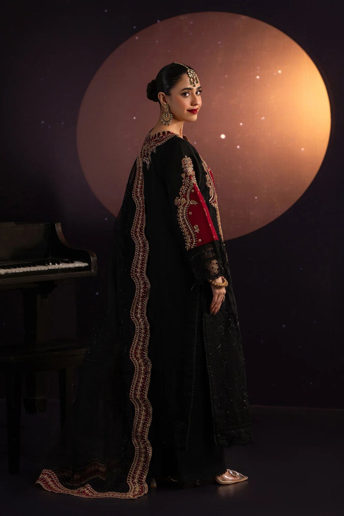 Pakistani Party Wear Dresses Online