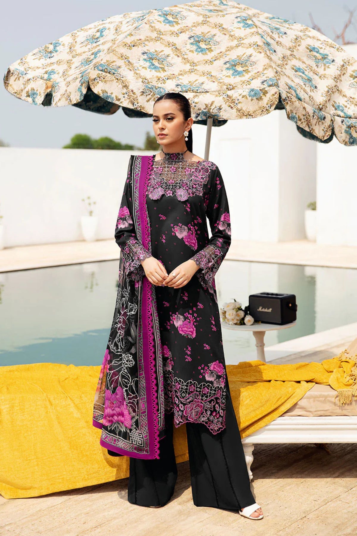 Pakistani lawn suits for summers