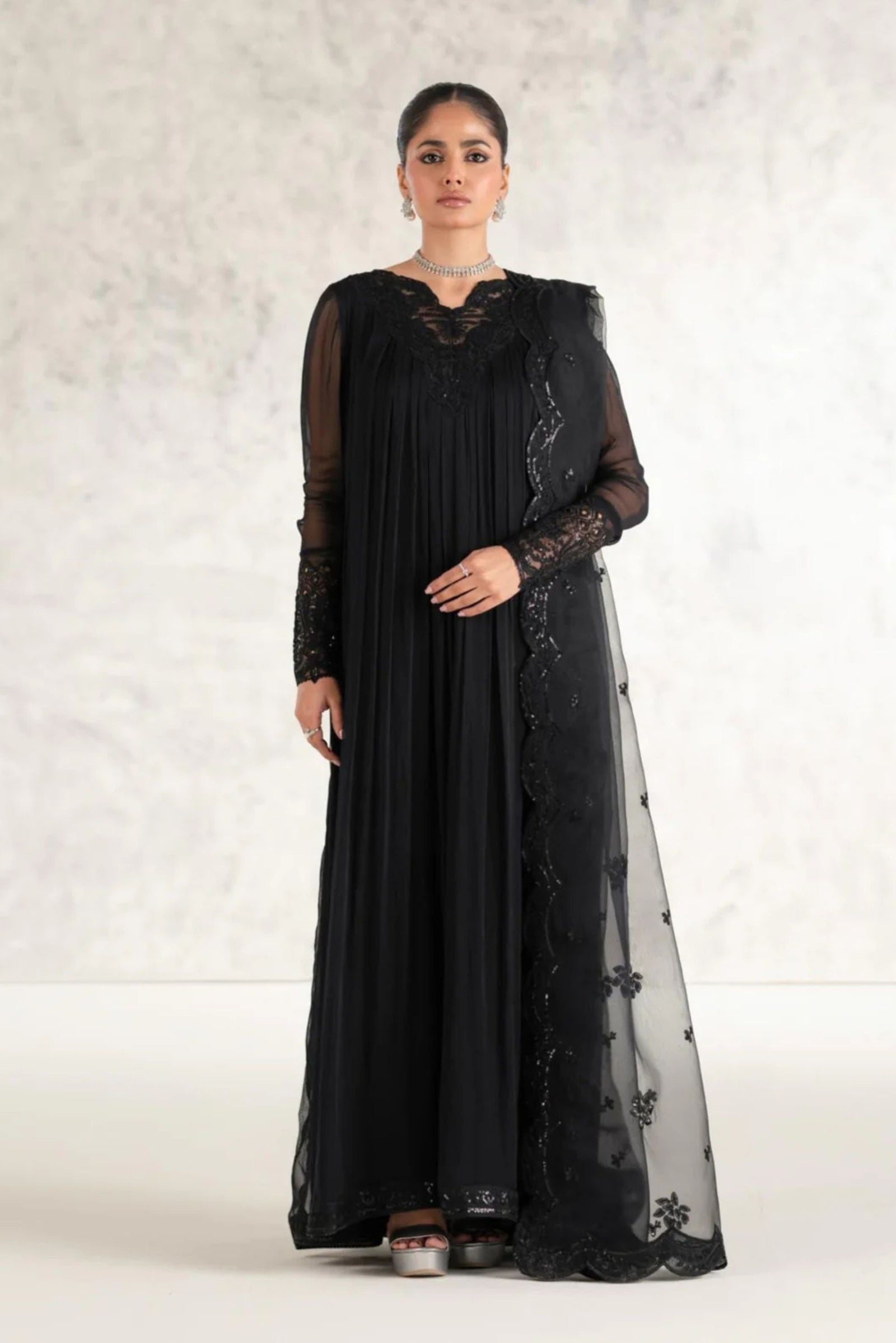 Fancy Dress For Pakistani Wedding  