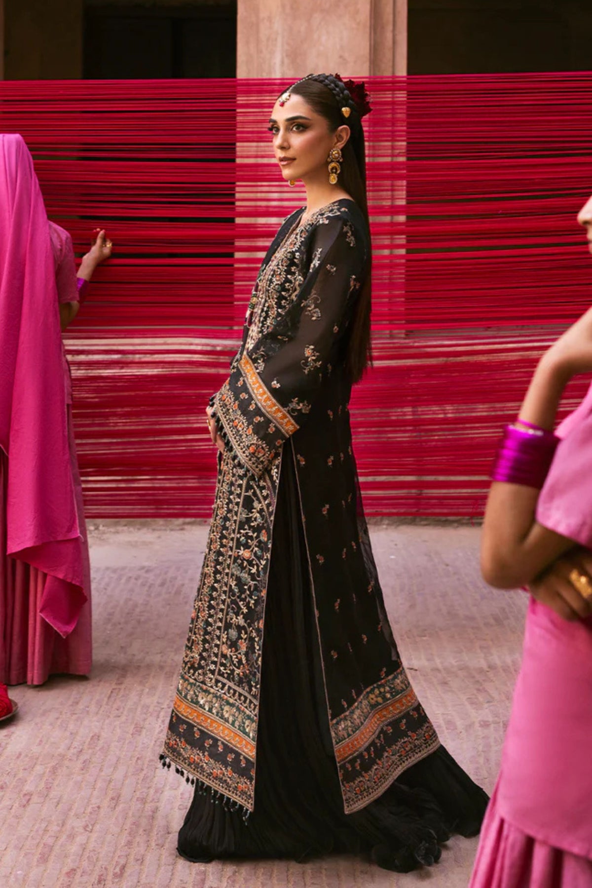 Pakistani Wedding Suits For Women