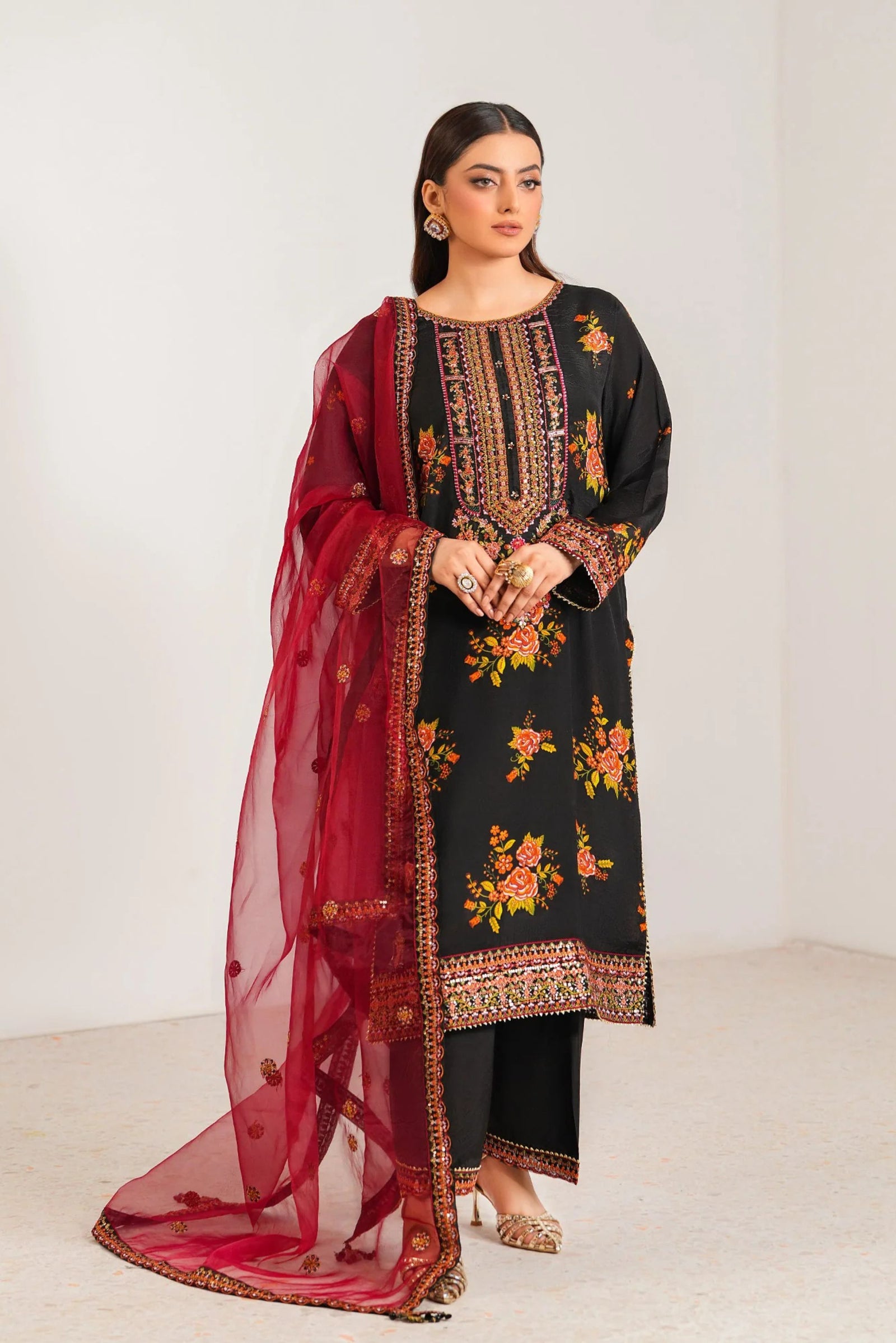 Fancy Dress For Pakistani Wedding