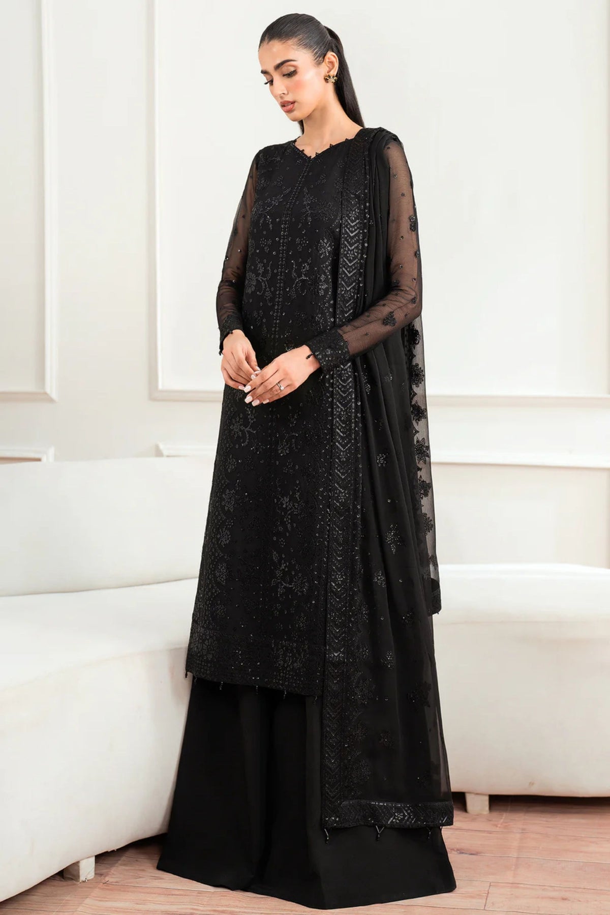 Pakistani Sharara Suit For Wedding
