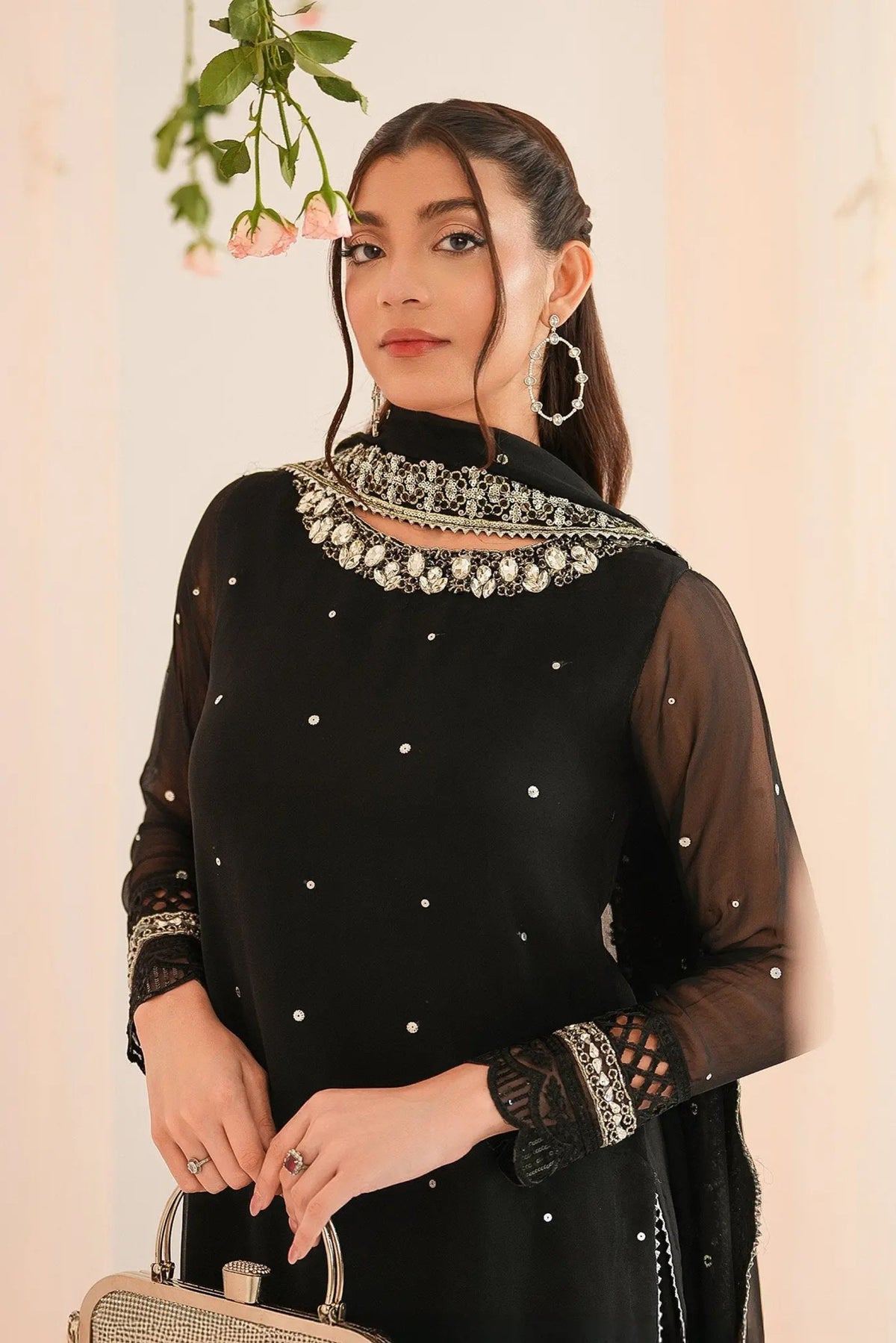 Pakistani Formal Dress For Wedding 