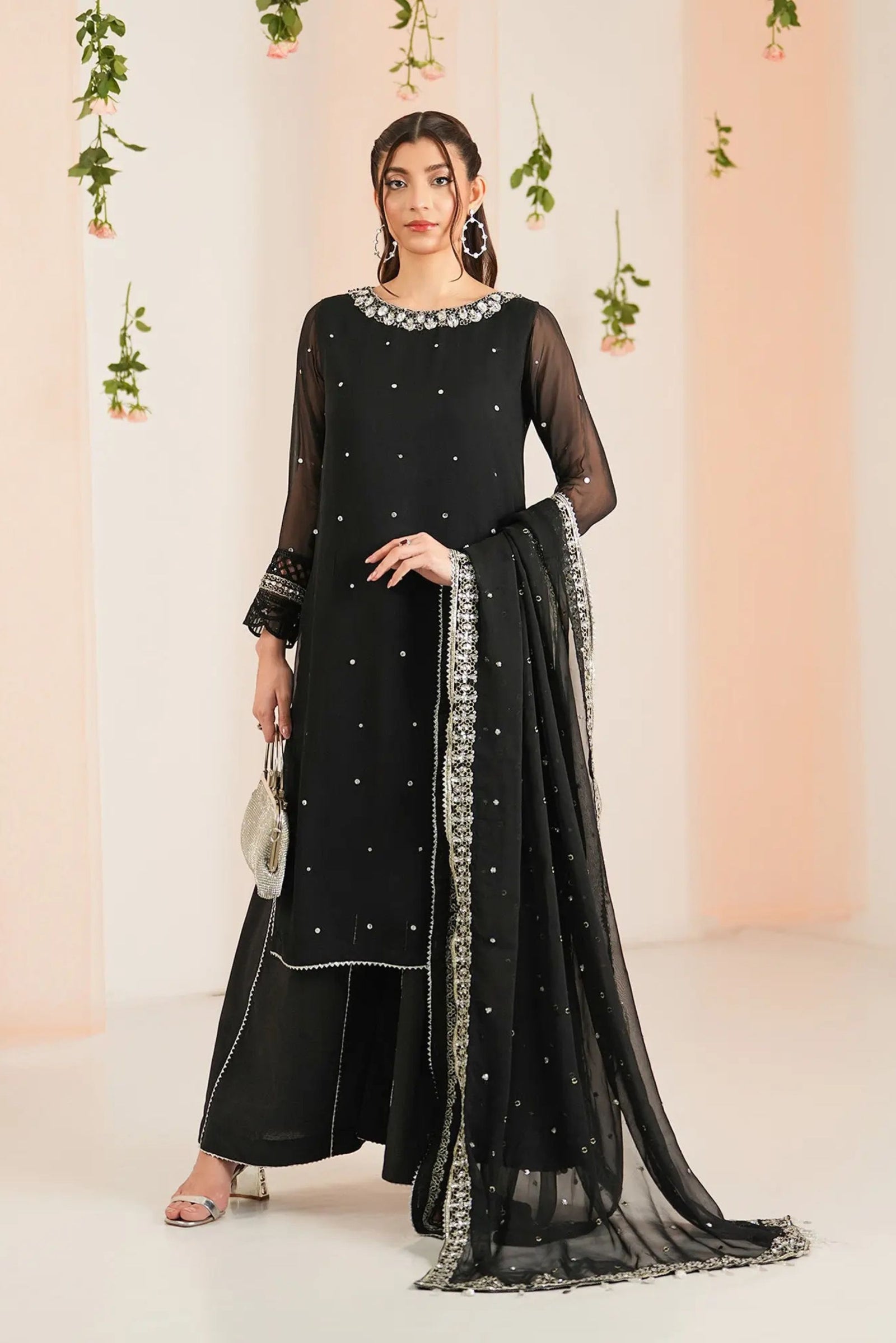 Pakistani Formal Dress For Wedding 