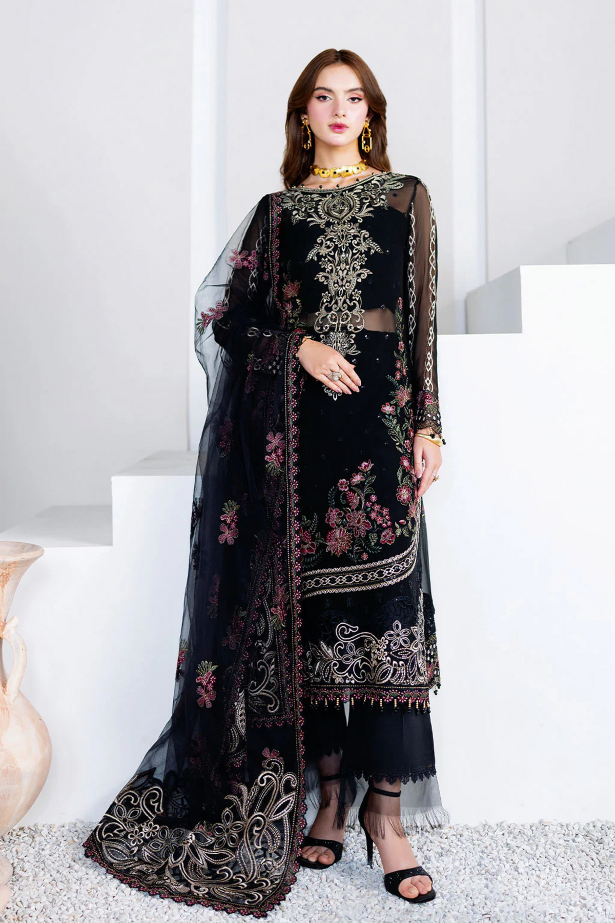 Formal Suits For Pakistani Wedding Function