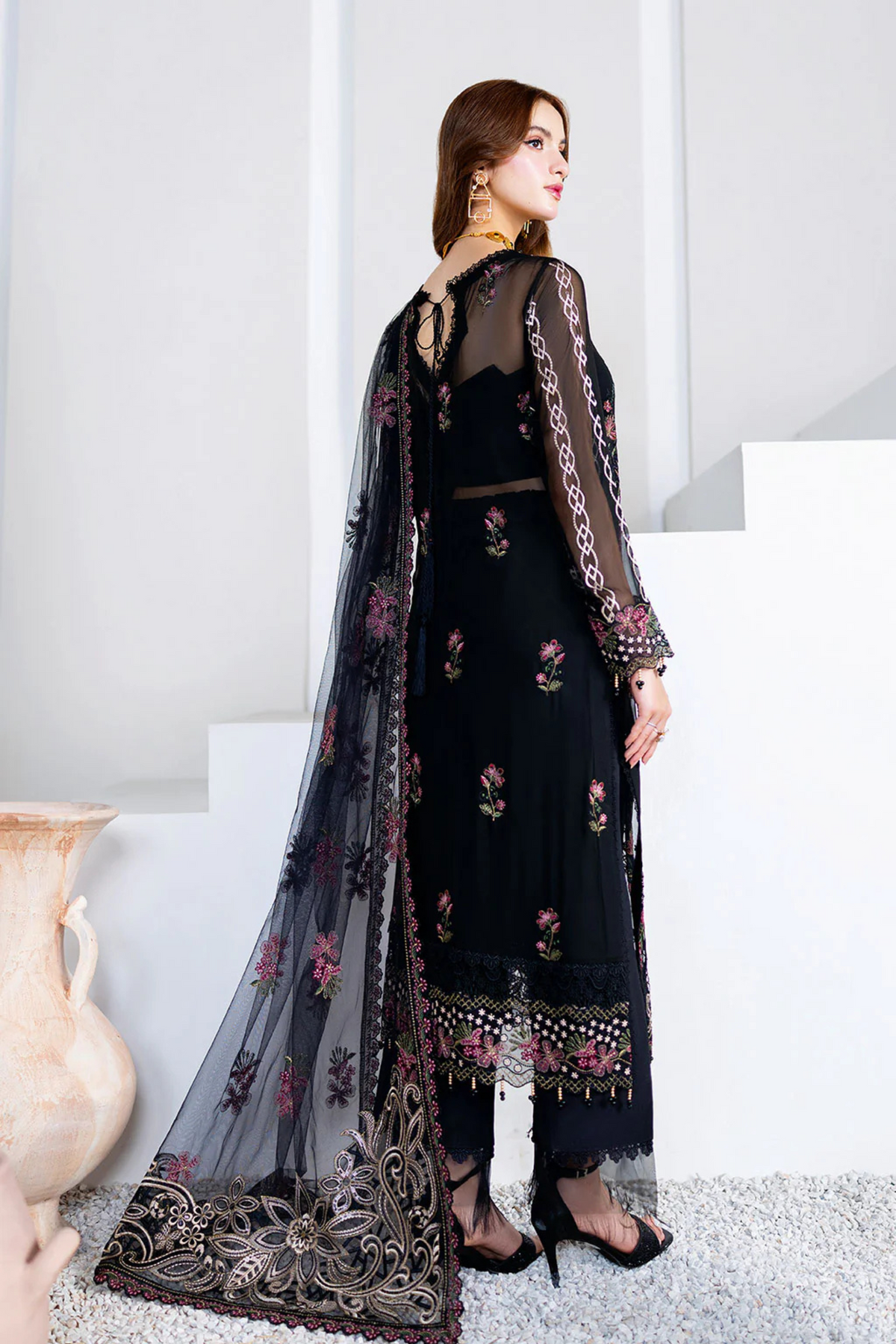 Formal Suits For Pakistani Wedding Function