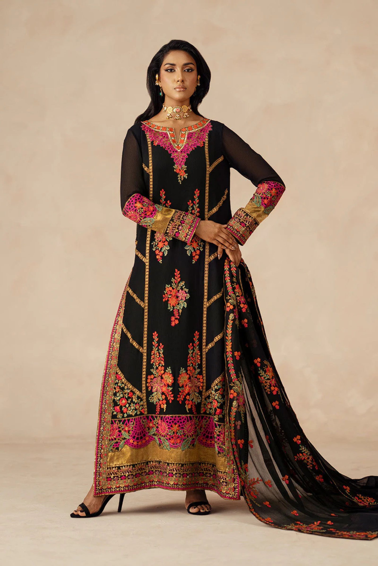 Guest Outfits To Attend Pakistani Wedding