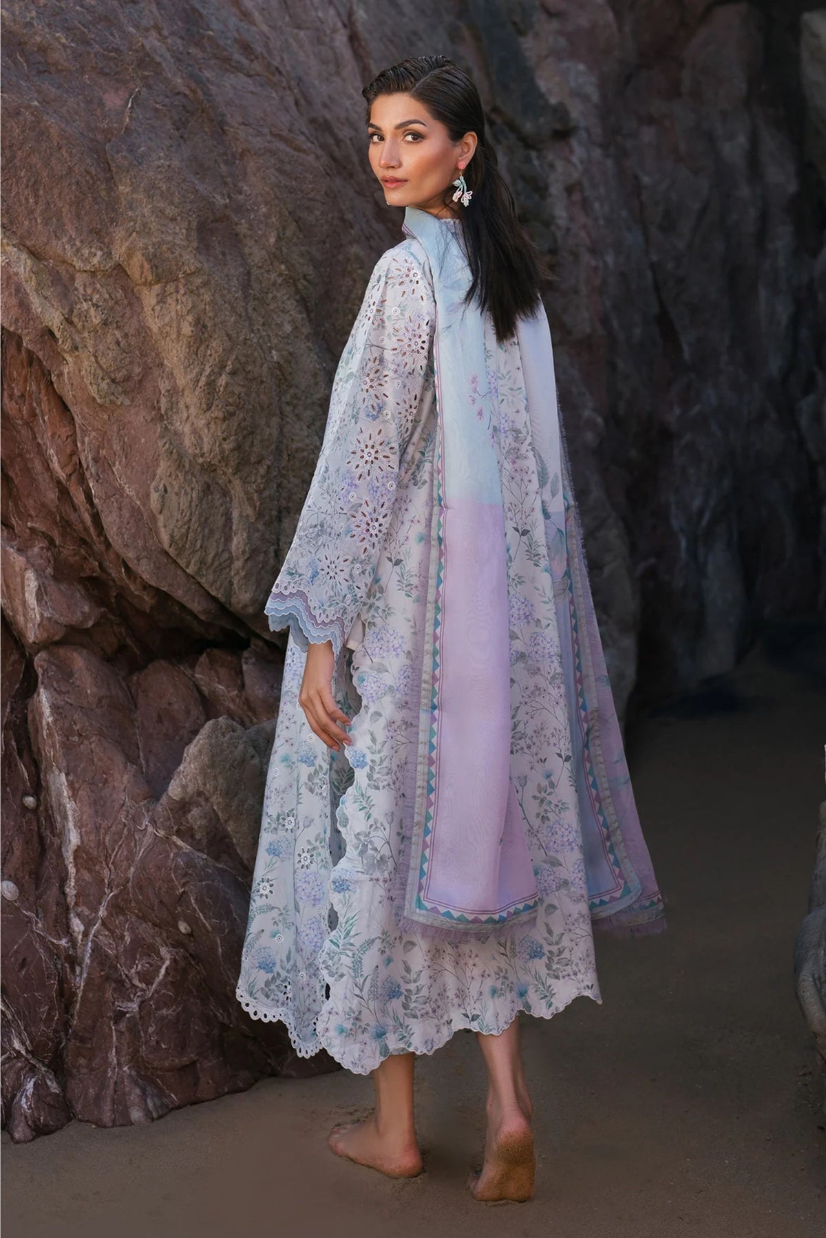 Pakistani Lawn Suits Online Sydney