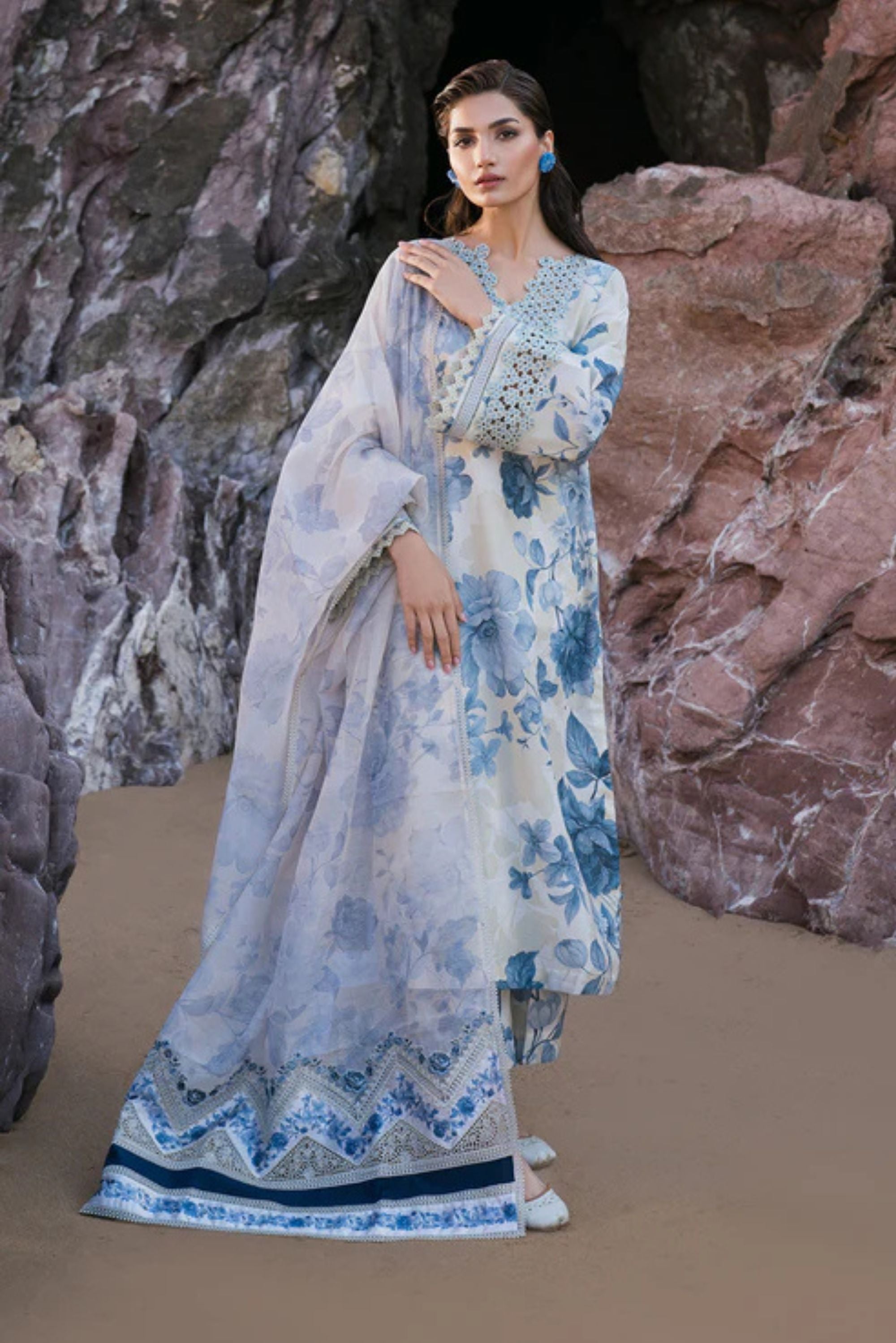 Pakistani Lawn Suits Online Sydney