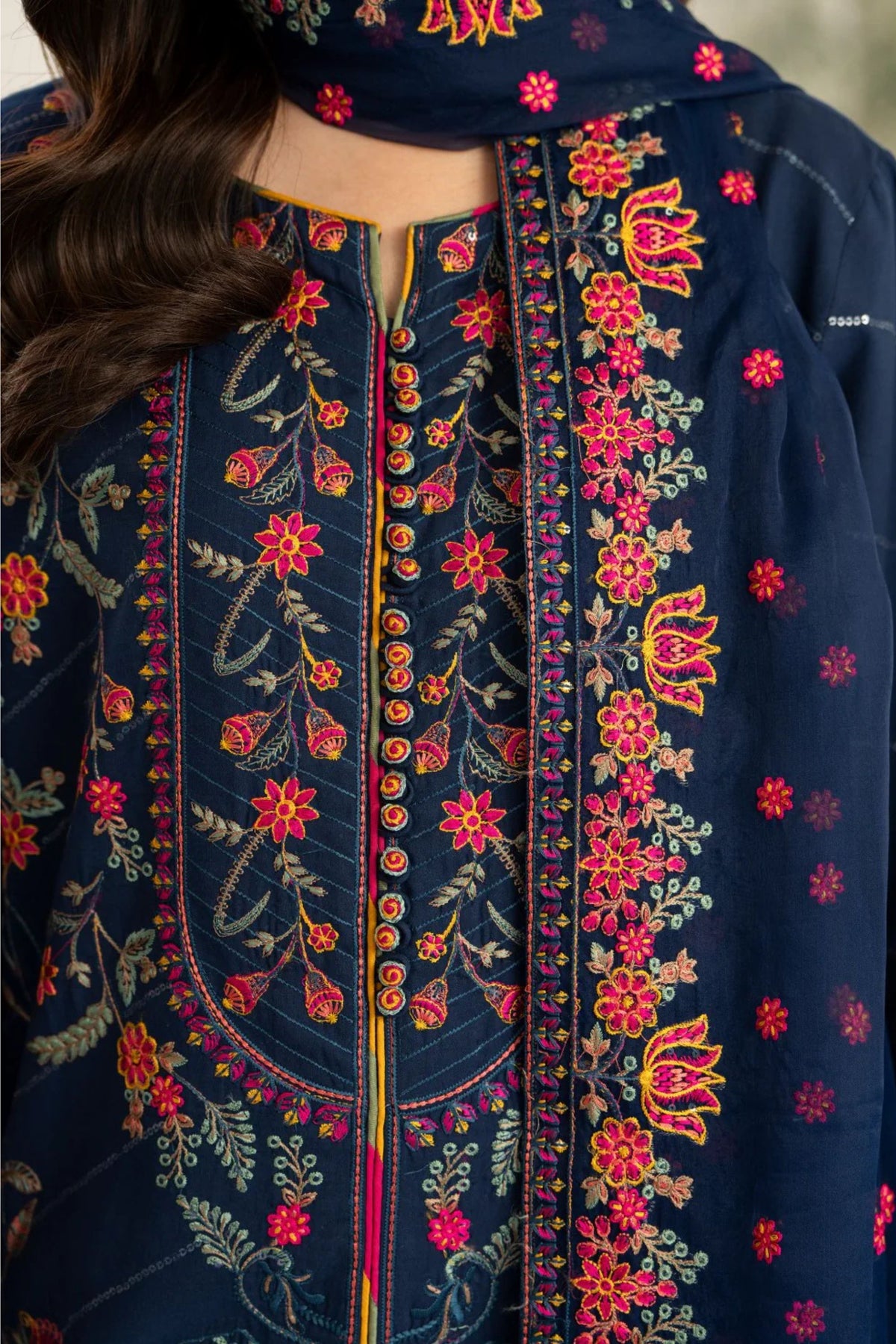 Pakistani Formal Outfits for Get Together