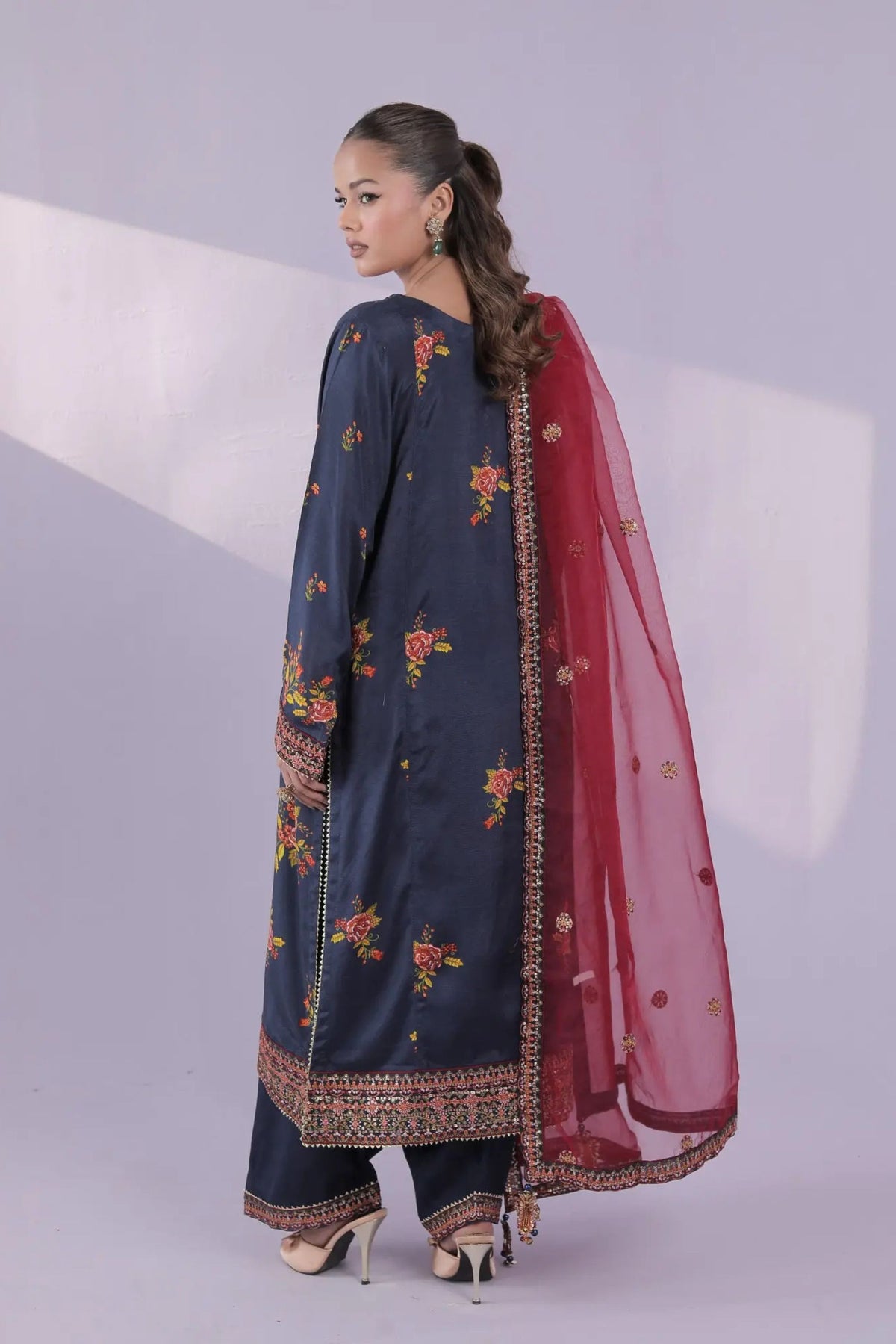 Pakistani Wedding Salwar Suits For Women