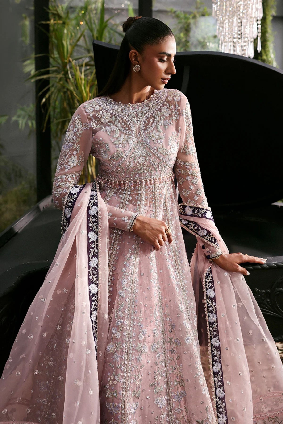 Guest Outfits To Attend Pakistani Wedding