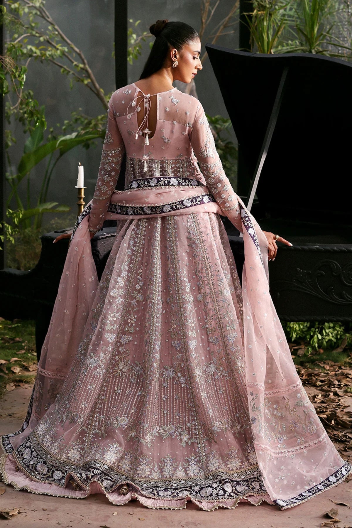 Guest Outfits To Attend Pakistani Wedding