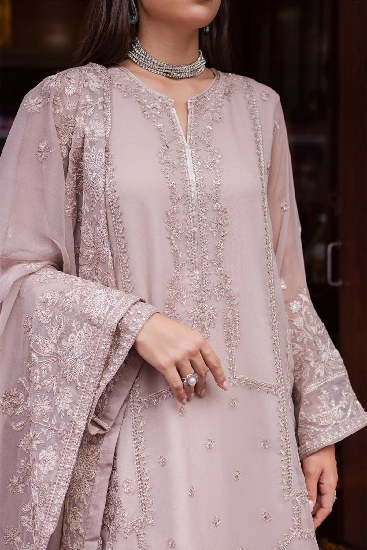 Pakistani Ladies Wedding Outfits 