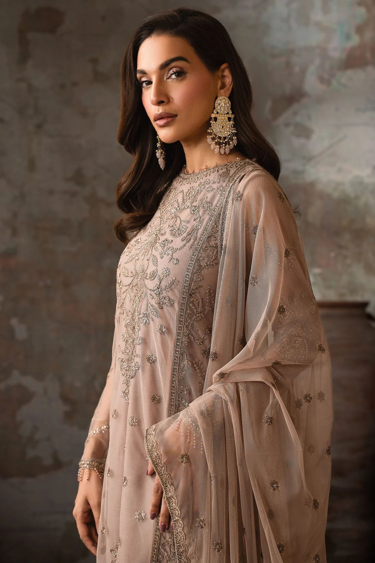 Formal Suits For Pakistani Wedding Function