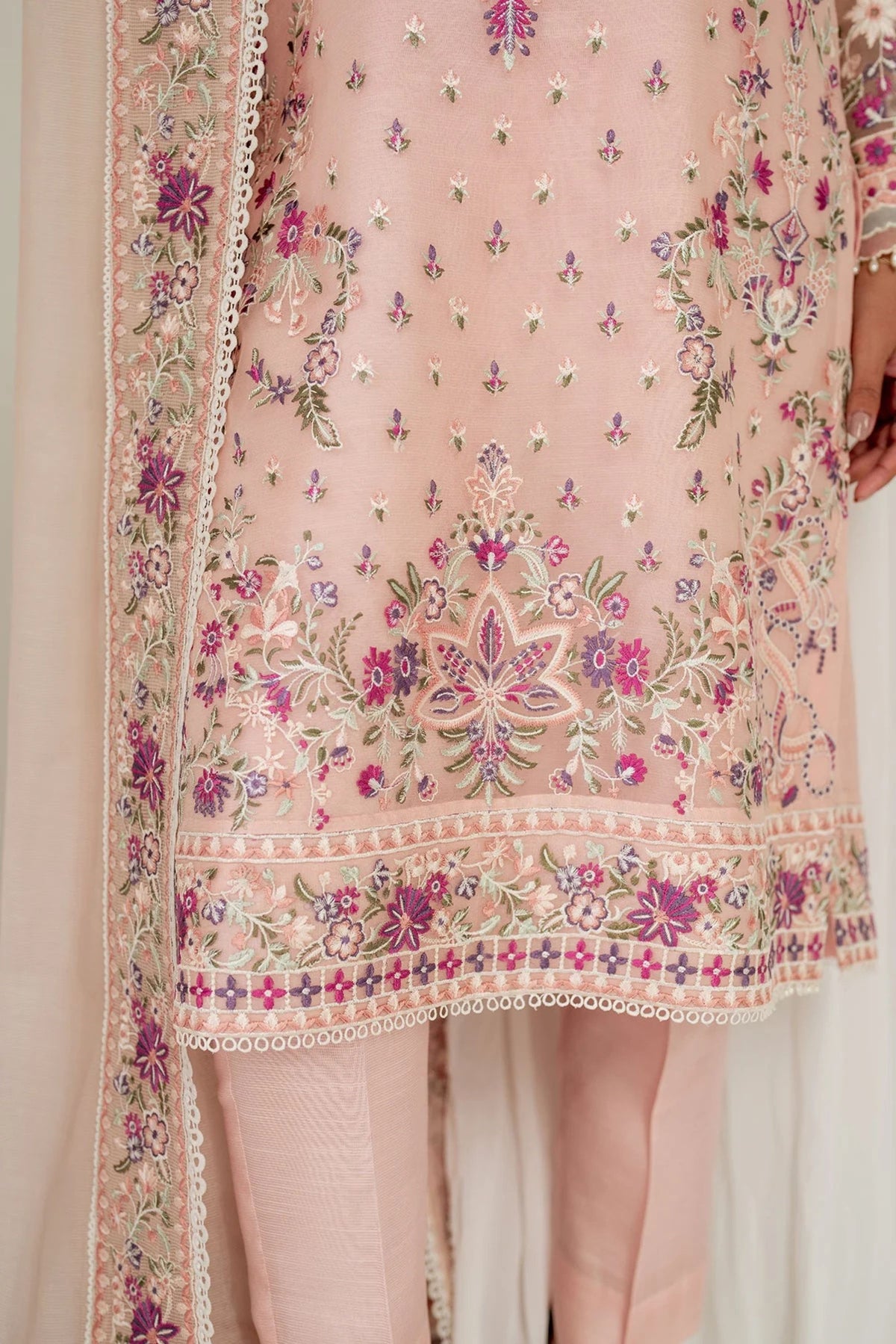 Pakistani Wedding Garments For Women